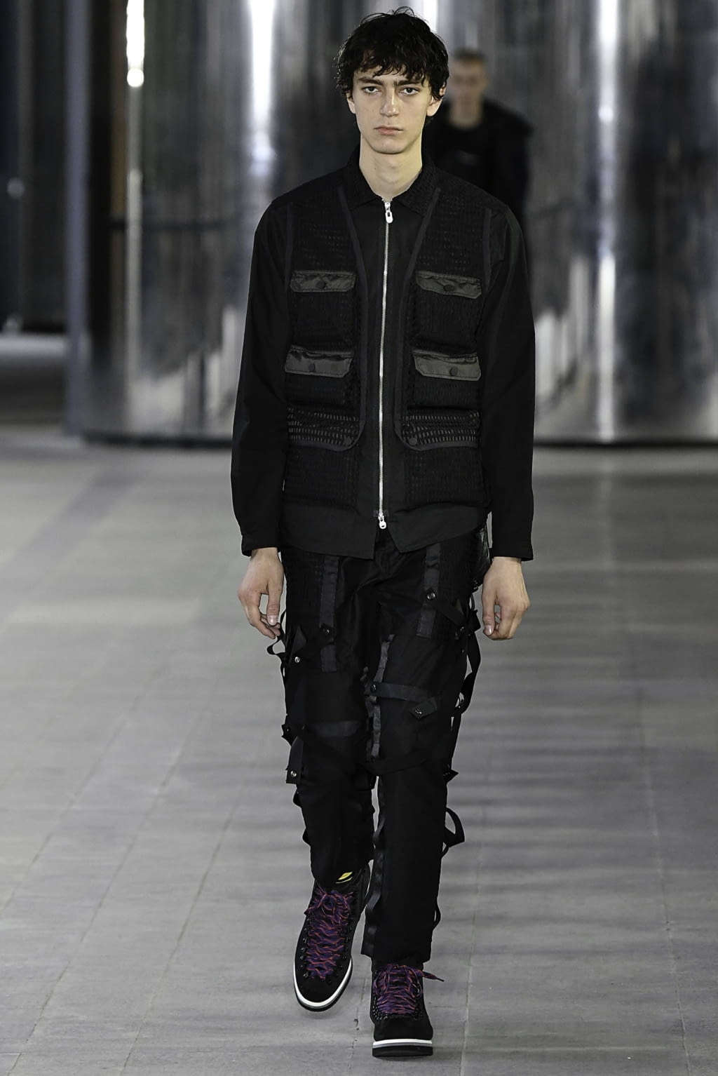 Fashion Week Paris Spring/Summer 2020 look 3 from the White Mountaineering collection menswear