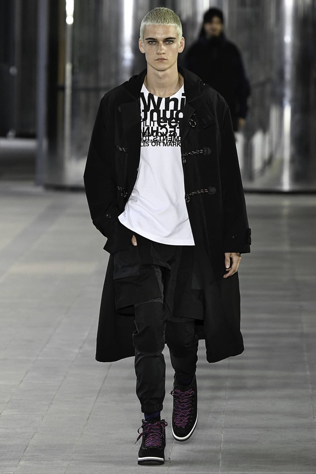 Fashion Week Paris Spring/Summer 2020 look 6 from the White Mountaineering collection menswear