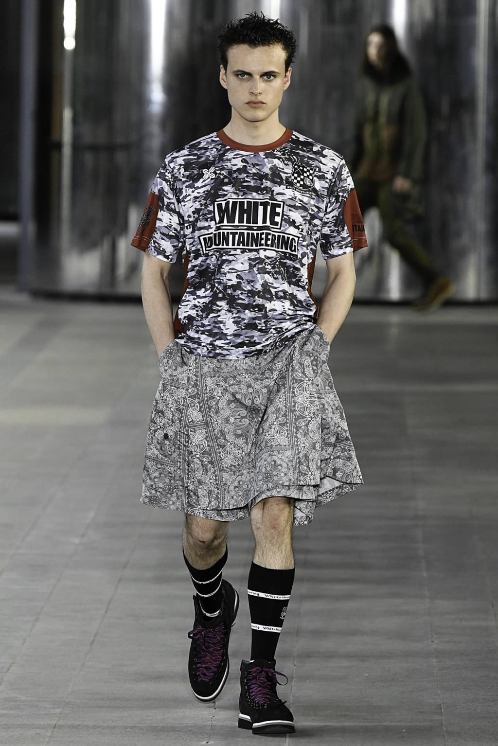 Fashion Week Paris Spring/Summer 2020 look 31 from the White Mountaineering collection menswear
