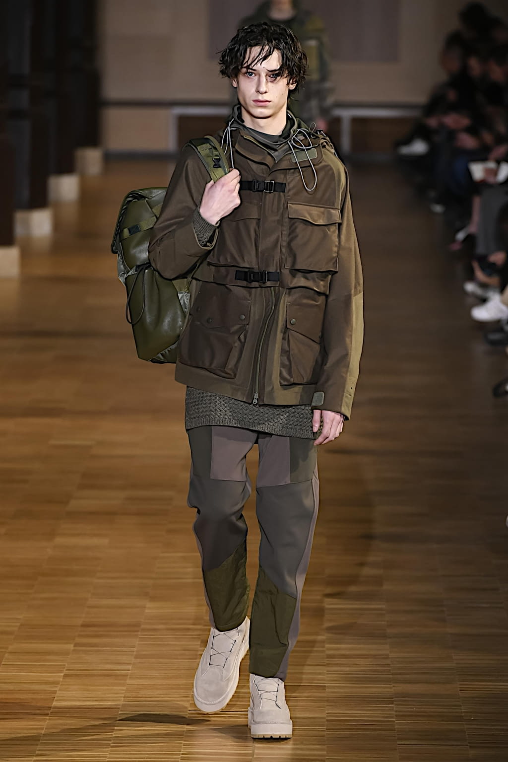 Fashion Week Paris Fall/Winter 2020 look 8 from the White Mountaineering collection menswear