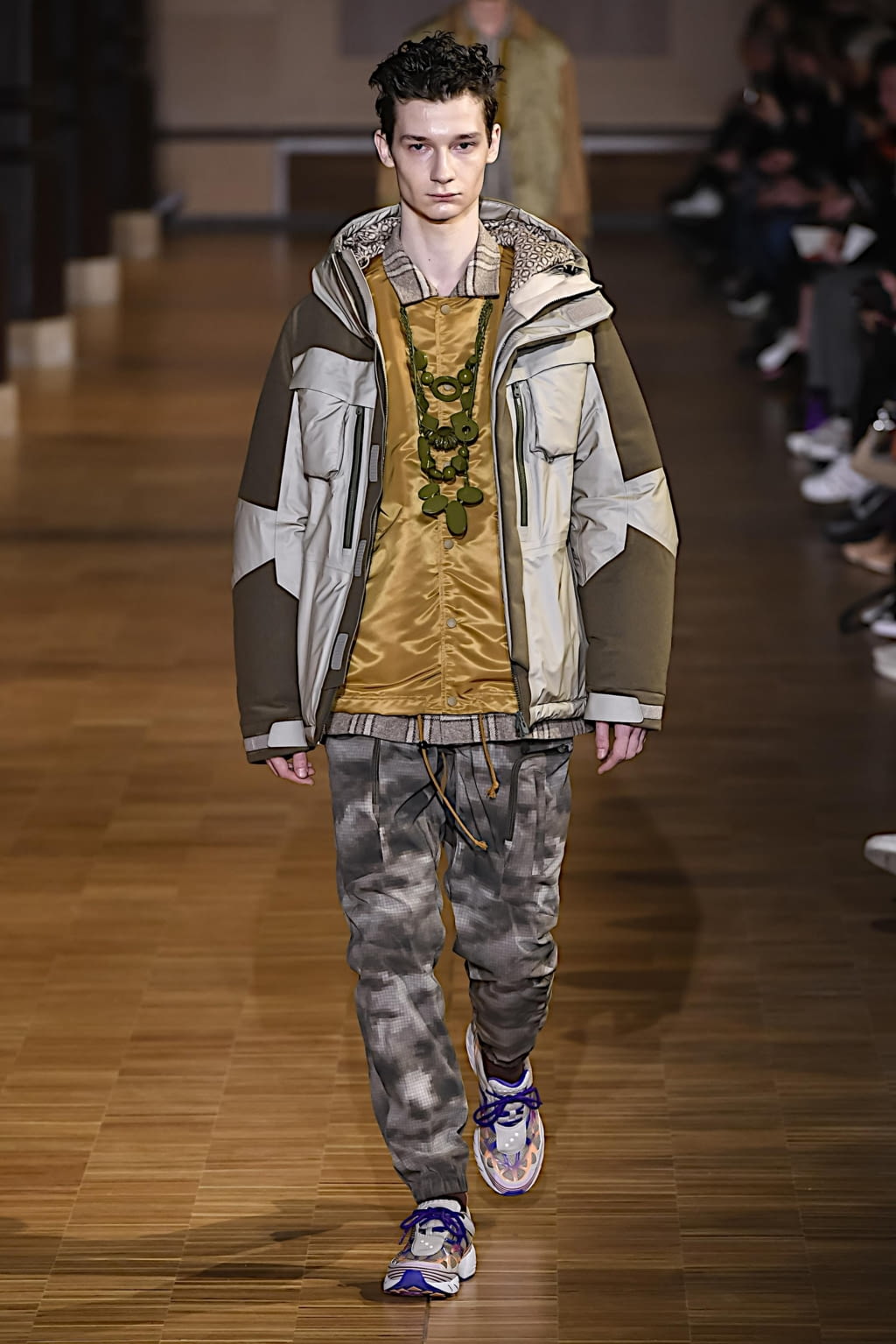 Fashion Week Paris Fall/Winter 2020 look 11 from the White Mountaineering collection menswear