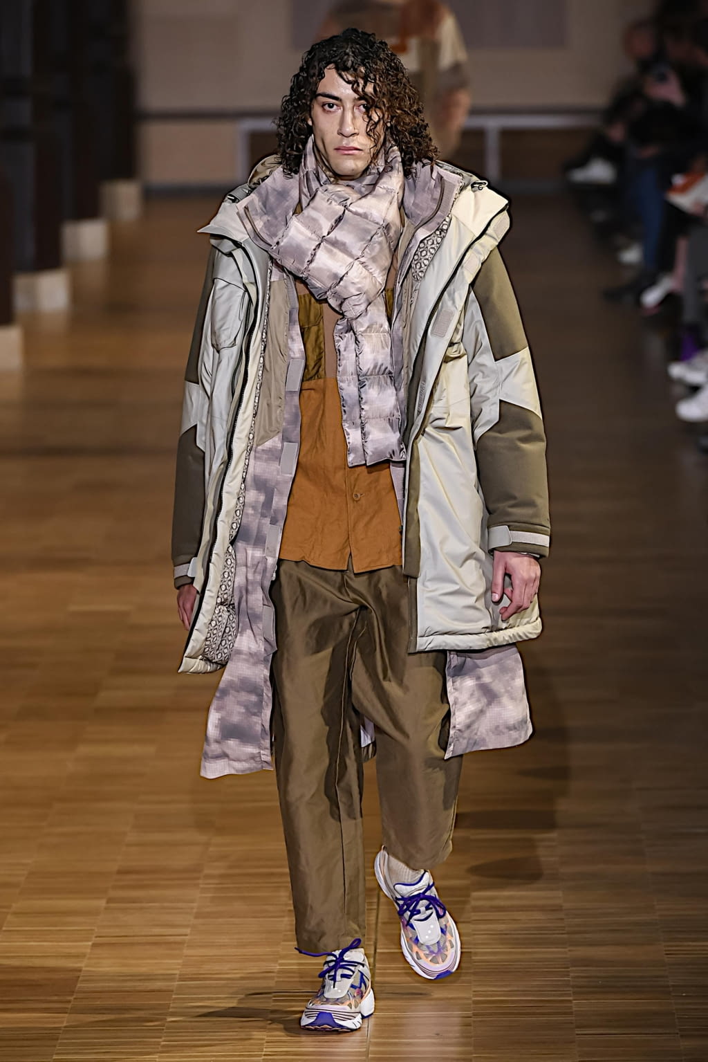 Fashion Week Paris Fall/Winter 2020 look 14 from the White Mountaineering collection menswear