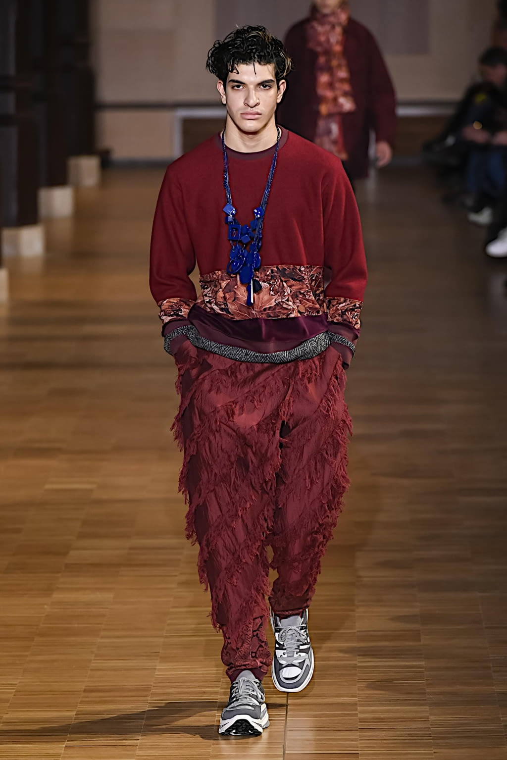 Fashion Week Paris Fall/Winter 2020 look 31 from the White Mountaineering collection menswear