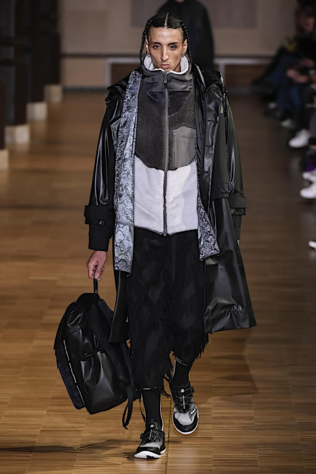 Fashion Week Paris Fall/Winter 2020 look 40 from the White Mountaineering collection menswear