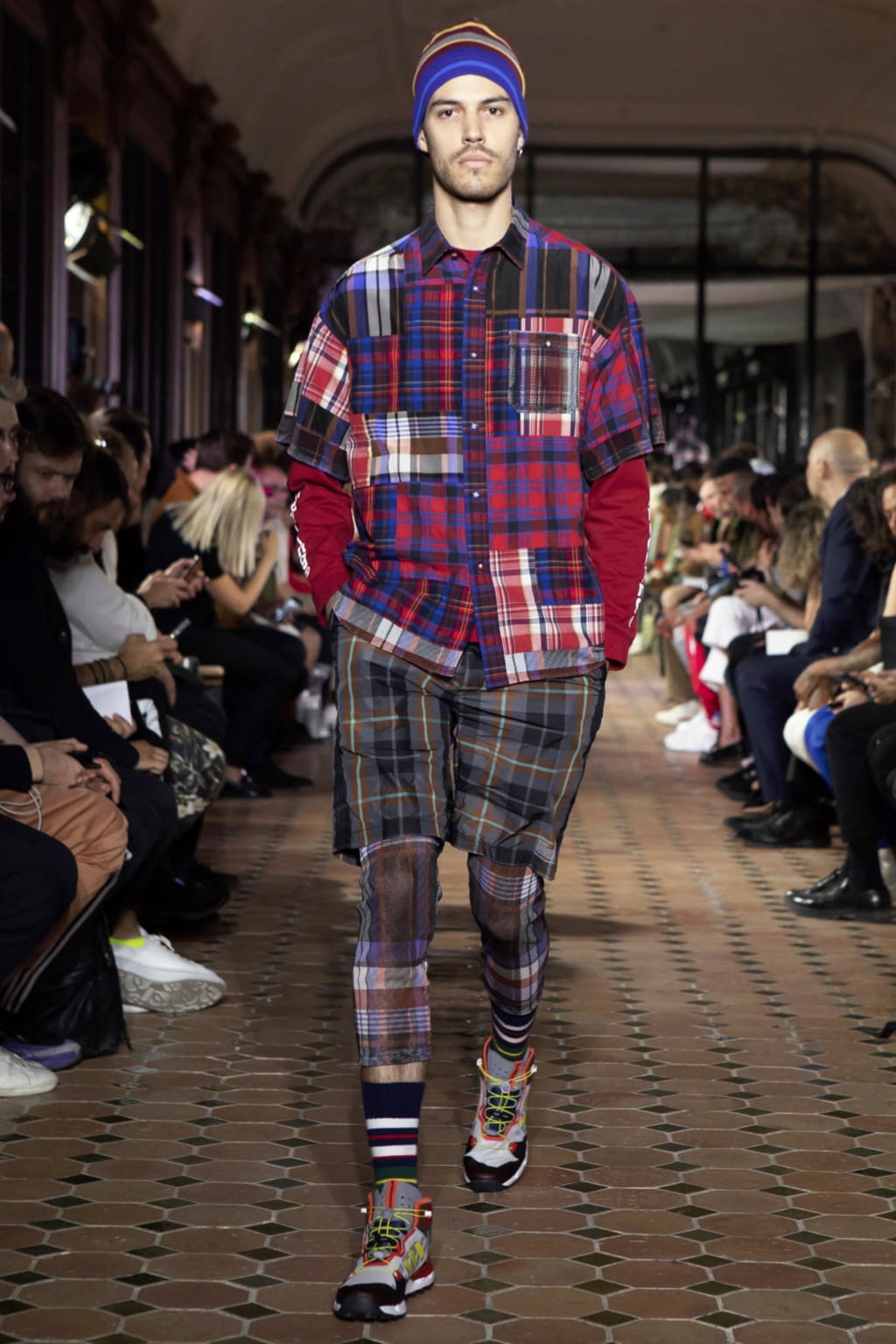 Fashion Week Paris Spring/Summer 2019 look 8 from the White Mountaineering collection menswear