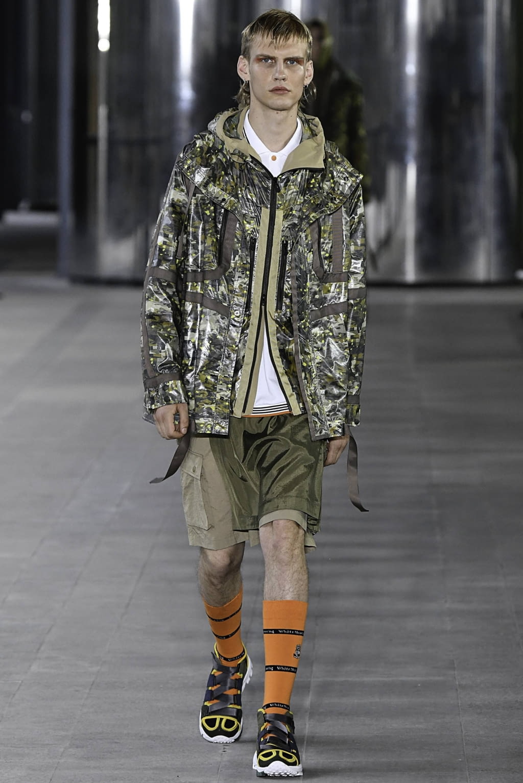 Fashion Week Paris Spring/Summer 2020 look 41 from the White Mountaineering collection menswear