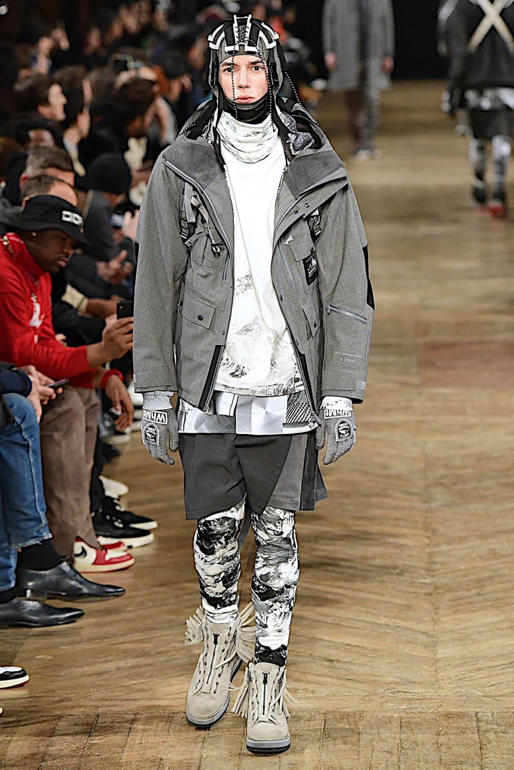 Fashion Week Paris Fall/Winter 2019 look 5 from the White Mountaineering collection menswear