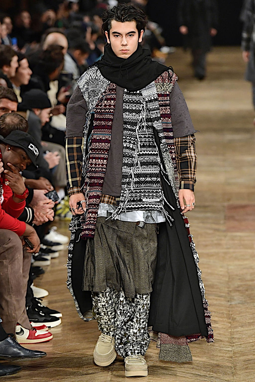 Fashion Week Paris Fall/Winter 2019 look 8 from the White Mountaineering collection 男装