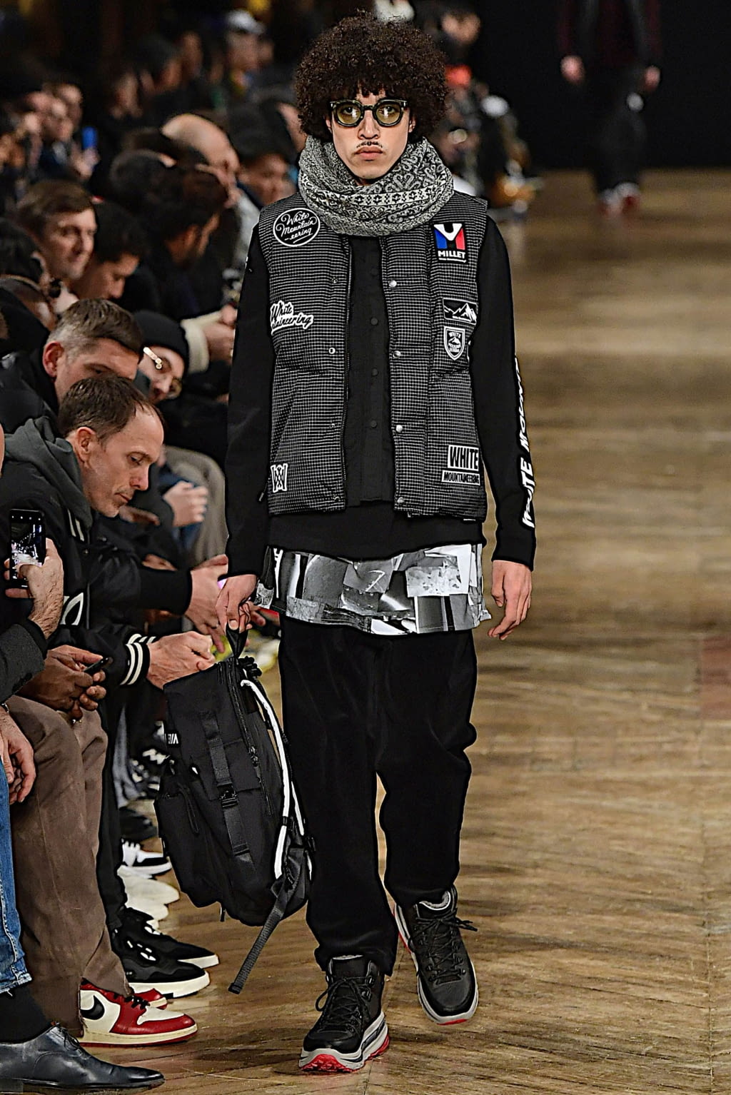 Fashion Week Paris Fall/Winter 2019 look 21 from the White Mountaineering collection 男装