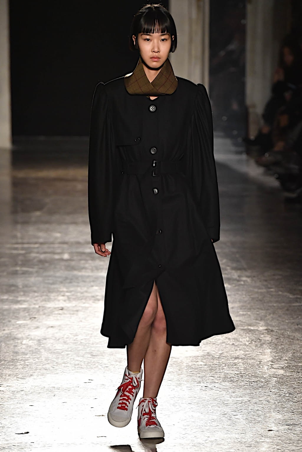 Fashion Week Milan Fall/Winter 2020 look 14 from the Vien collection 女装