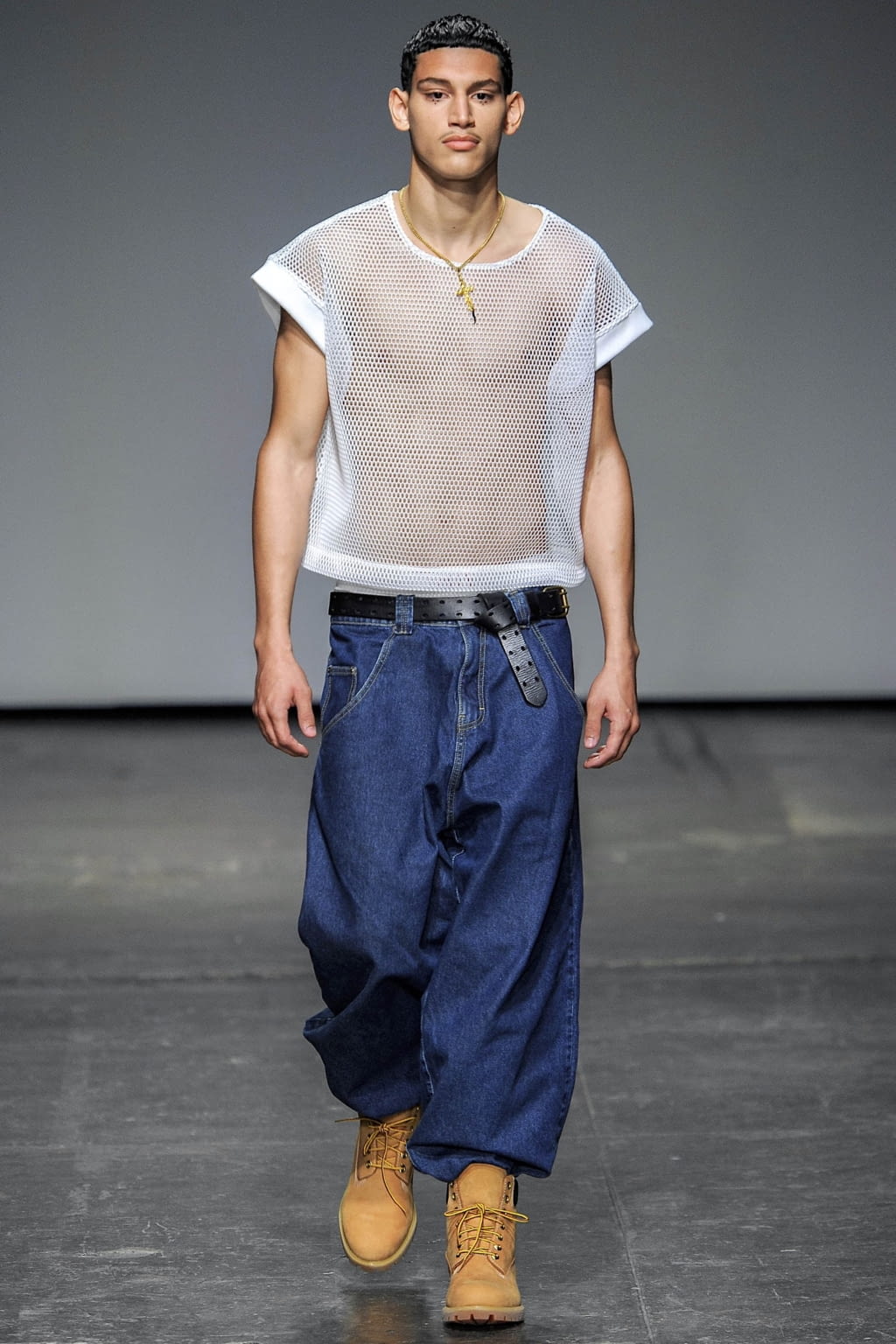 Fashion Week New York Spring/Summer 2019 look 1 from the Willy Chavarria collection menswear