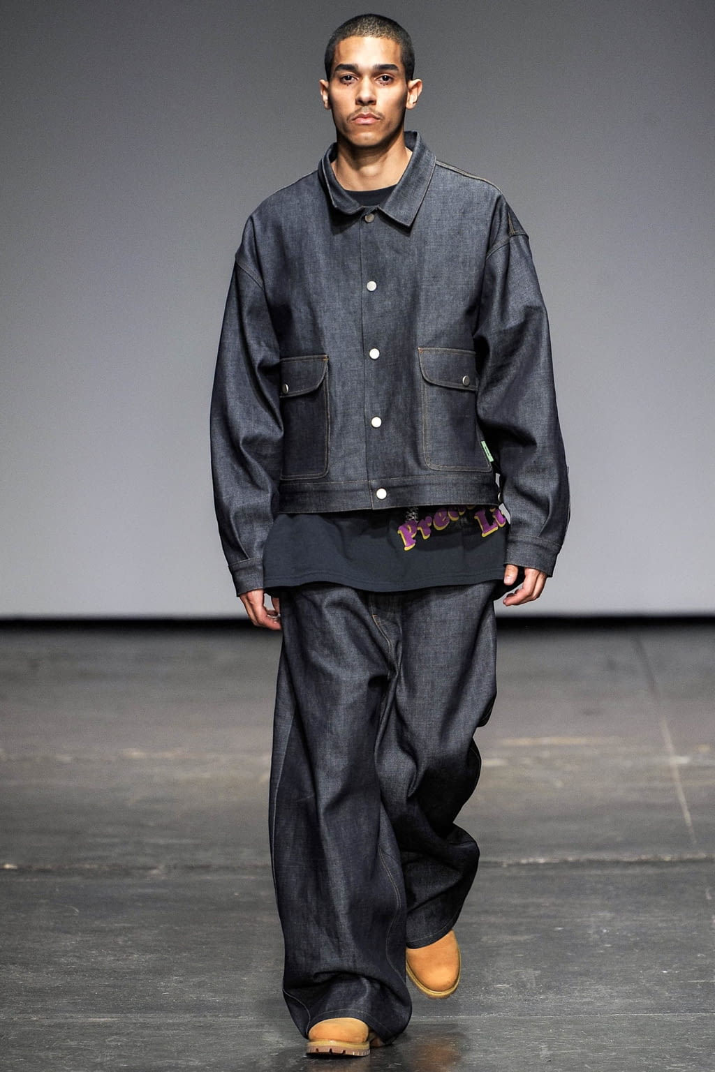 Fashion Week New York Spring/Summer 2019 look 7 from the Willy Chavarria collection 男装