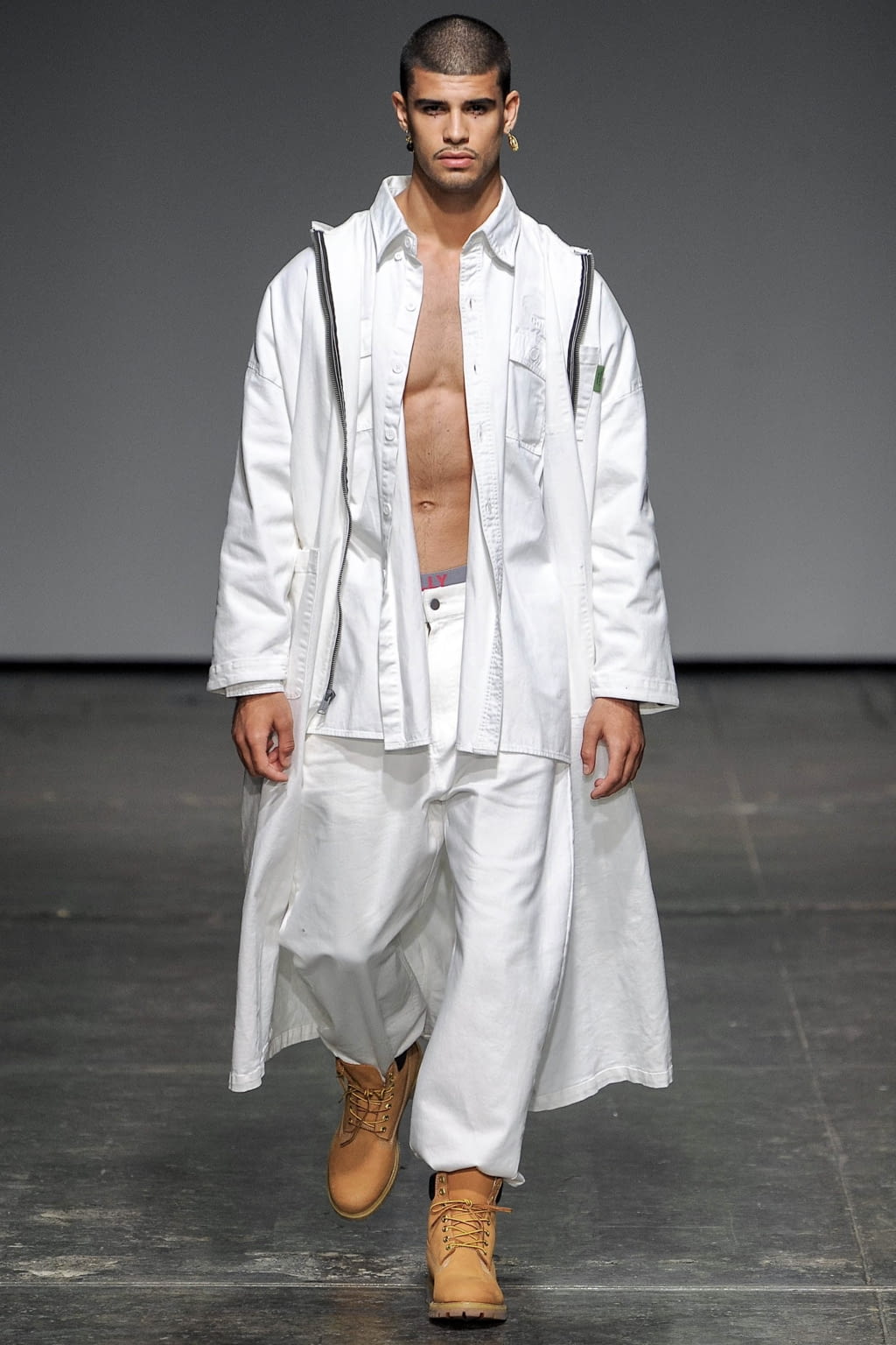 Fashion Week New York Spring/Summer 2019 look 16 from the Willy Chavarria collection menswear
