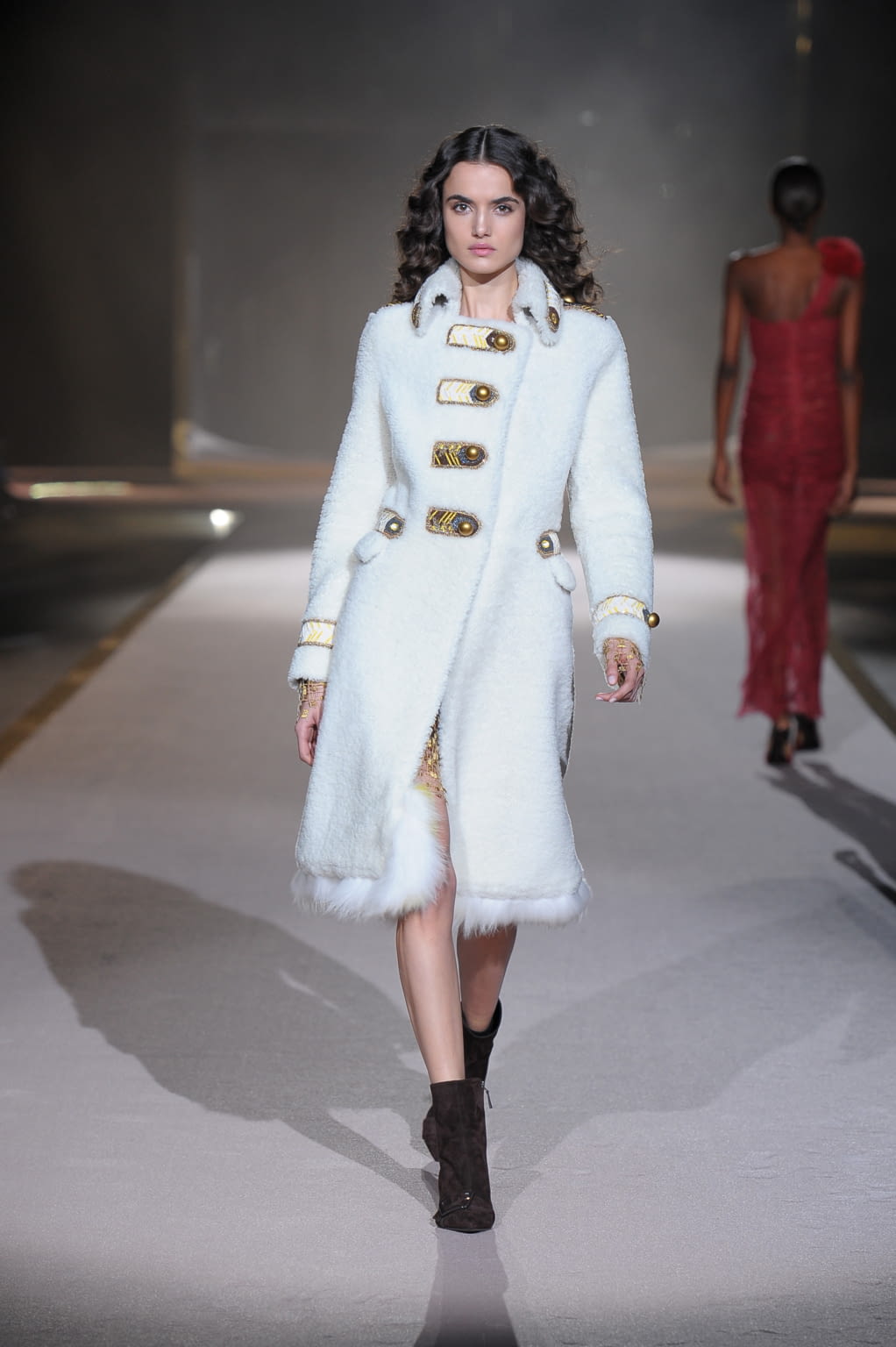 Fashion Week Milan Fall/Winter 2016 look 8 from the Ermanno Scervino collection 女装