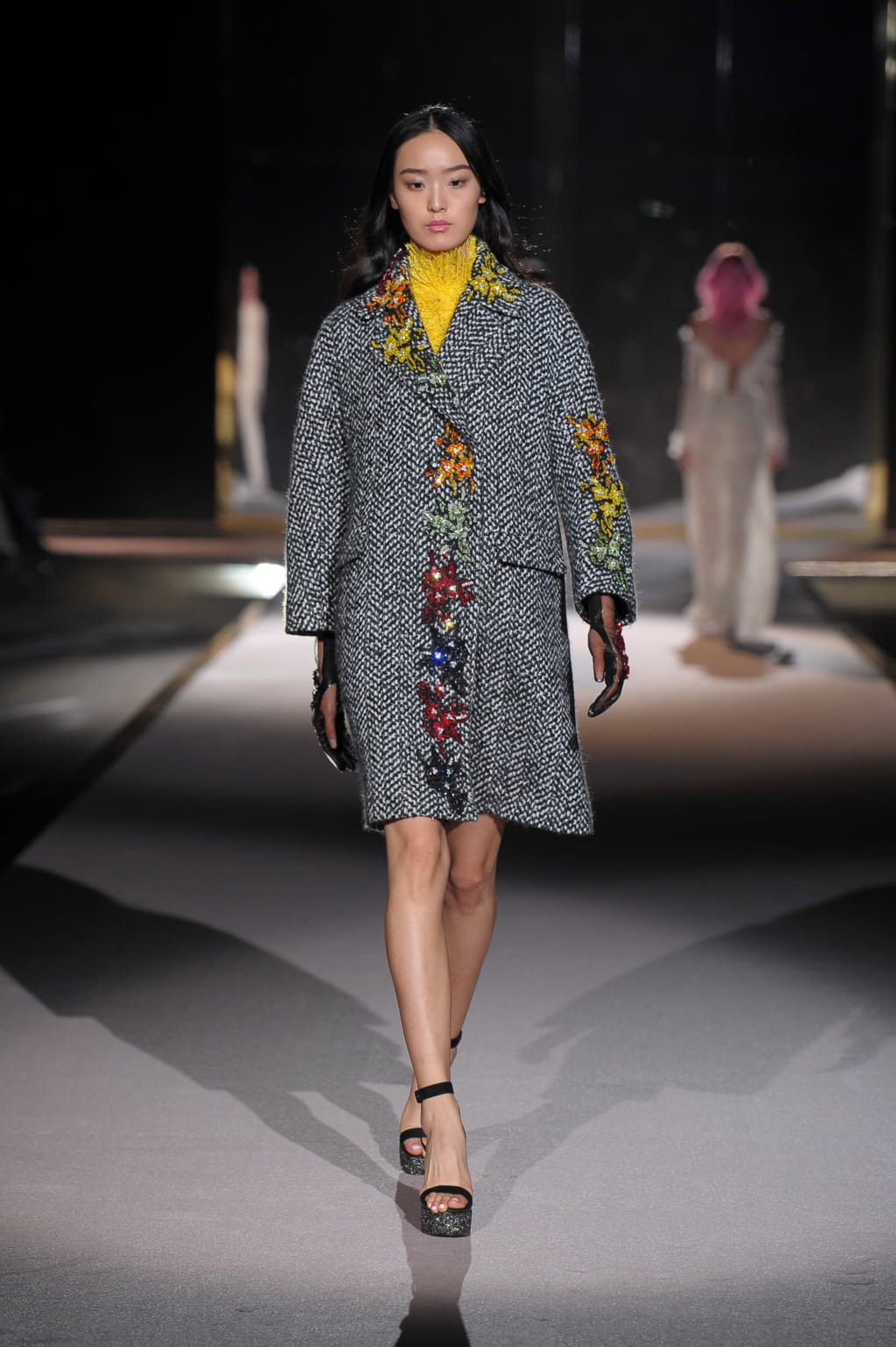 Fashion Week Milan Fall/Winter 2016 look 11 from the Ermanno Scervino collection womenswear