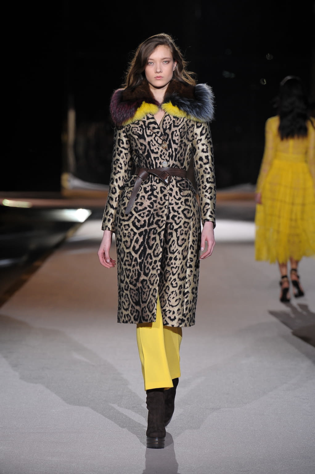 Fashion Week Milan Fall/Winter 2016 look 14 from the Ermanno Scervino collection womenswear