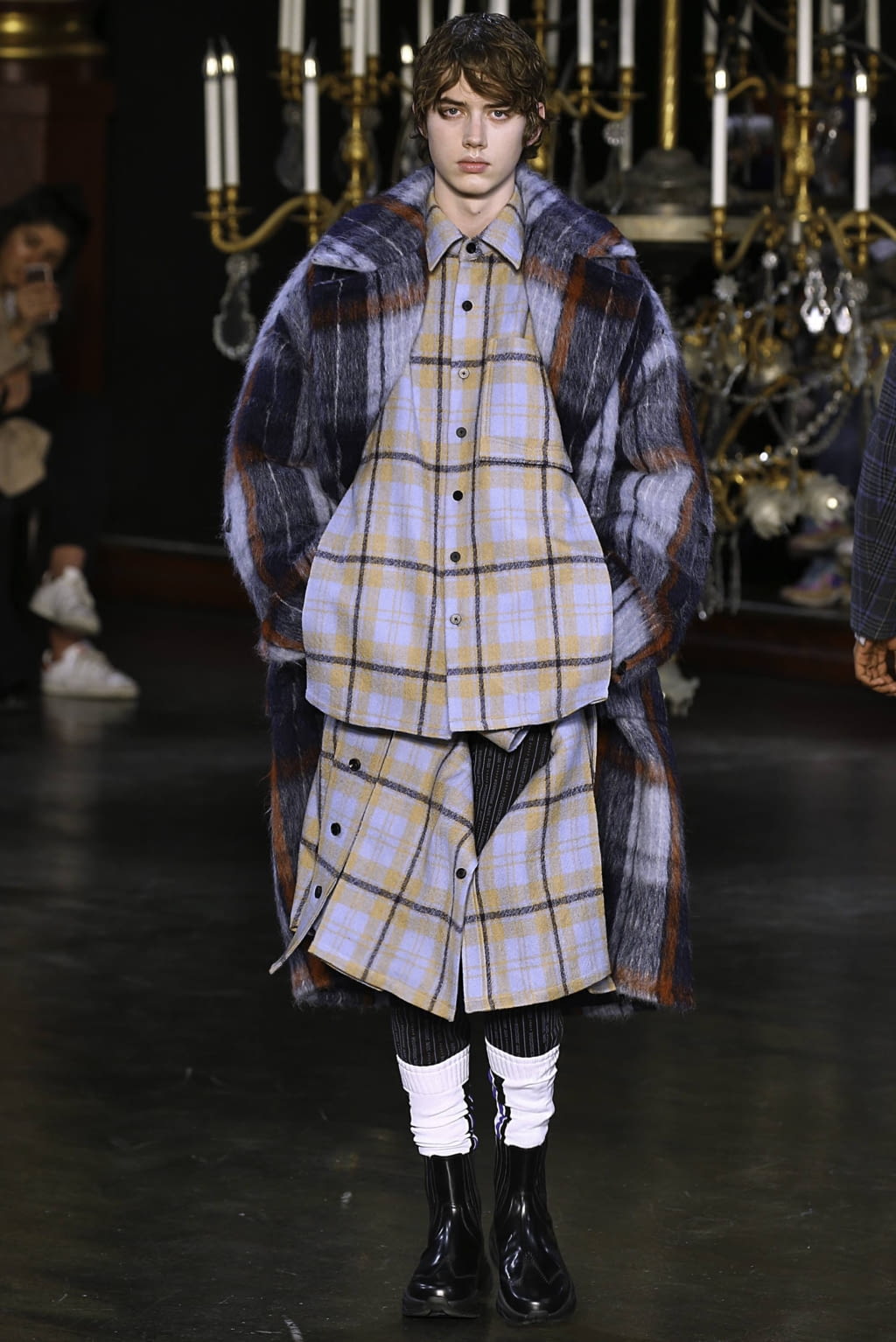 Fashion Week Paris Fall/Winter 2019 look 42 from the Wooyoungmi collection 男装