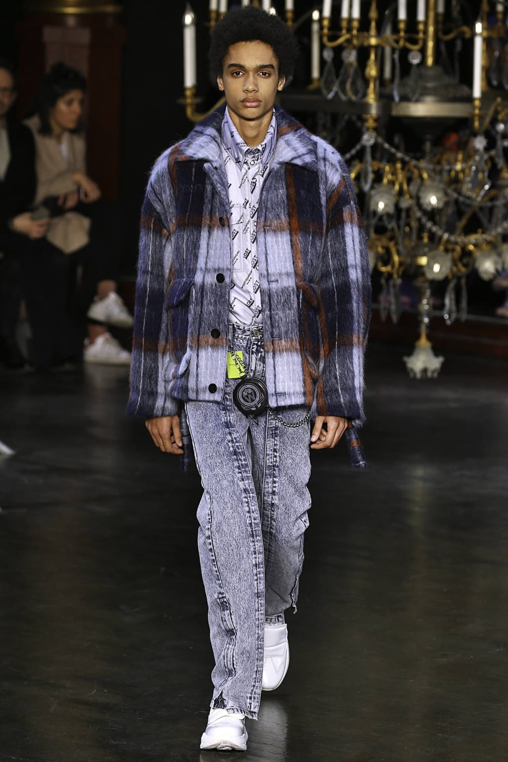 Fashion Week Paris Fall/Winter 2019 look 45 from the Wooyoungmi collection 男装