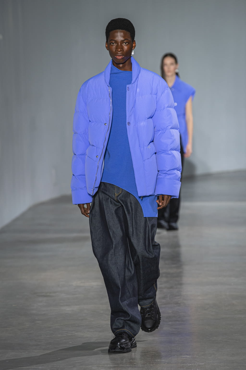 Fashion Week Paris Fall/Winter 2020 look 7 from the Wooyoungmi collection 男装