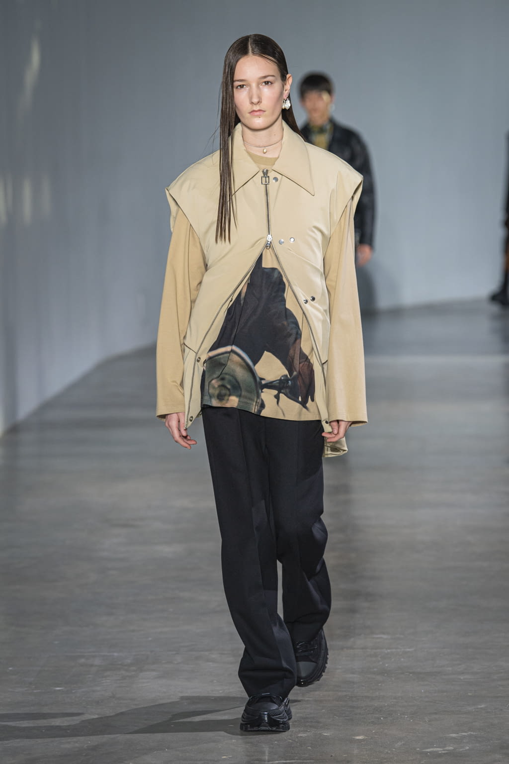 Fashion Week Paris Fall/Winter 2020 look 44 from the Wooyoungmi collection menswear