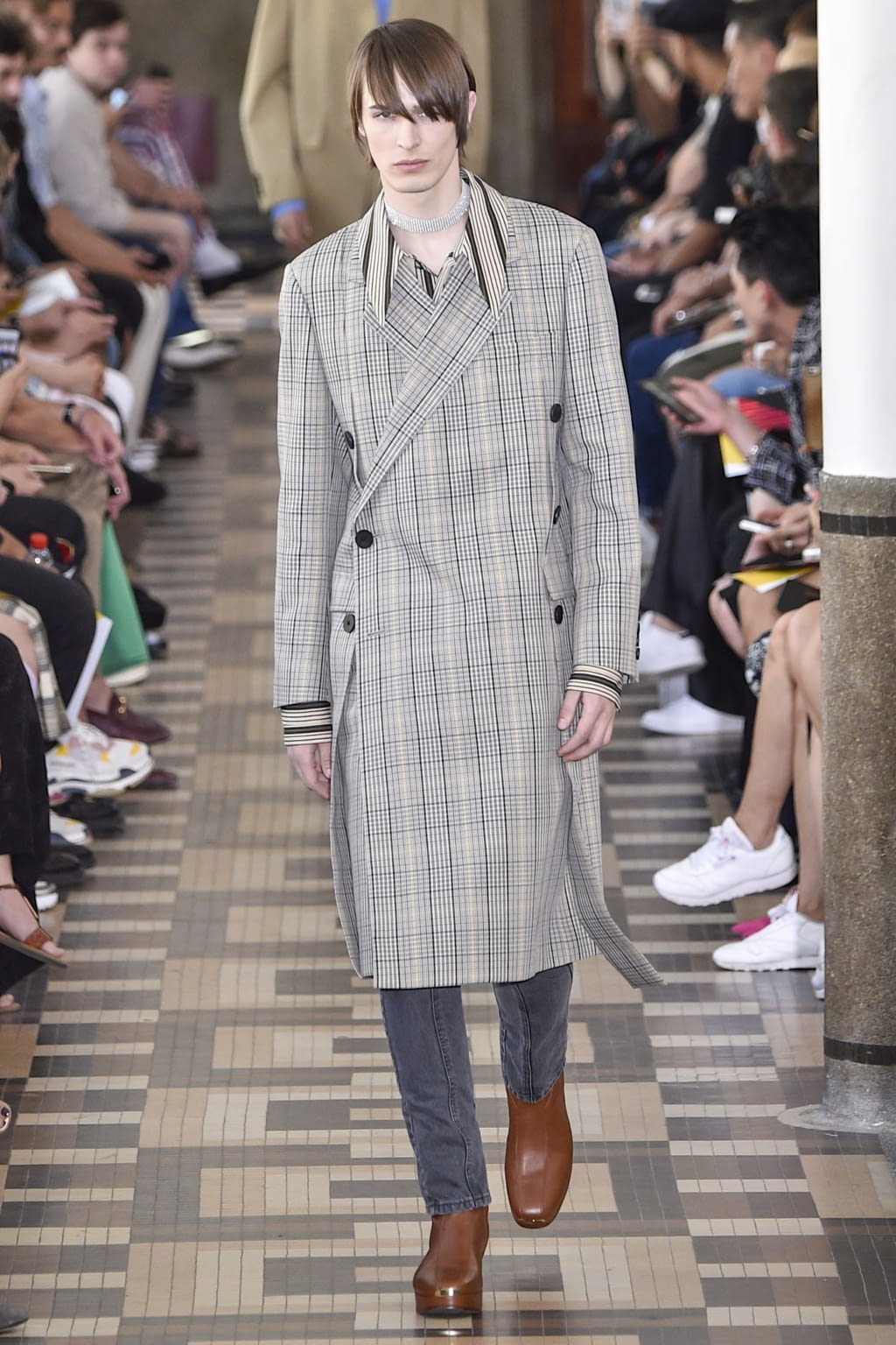Fashion Week Paris Spring/Summer 2019 look 3 from the Wooyoungmi collection menswear