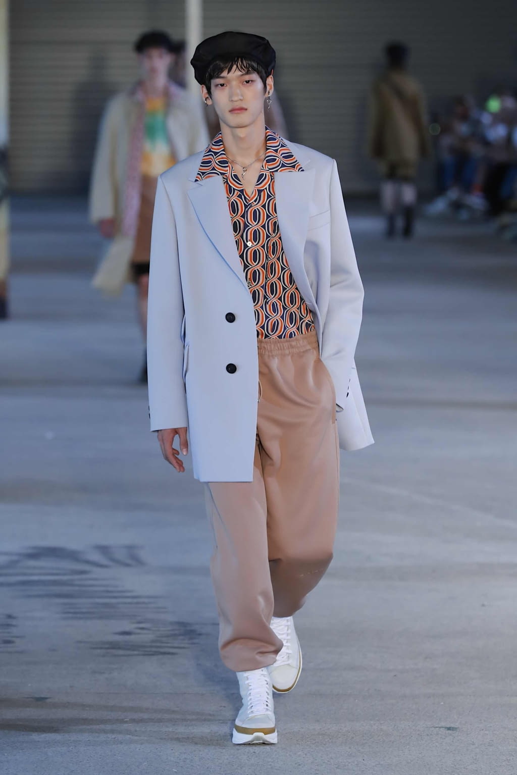 Fashion Week Paris Spring/Summer 2020 look 17 from the Wooyoungmi collection menswear