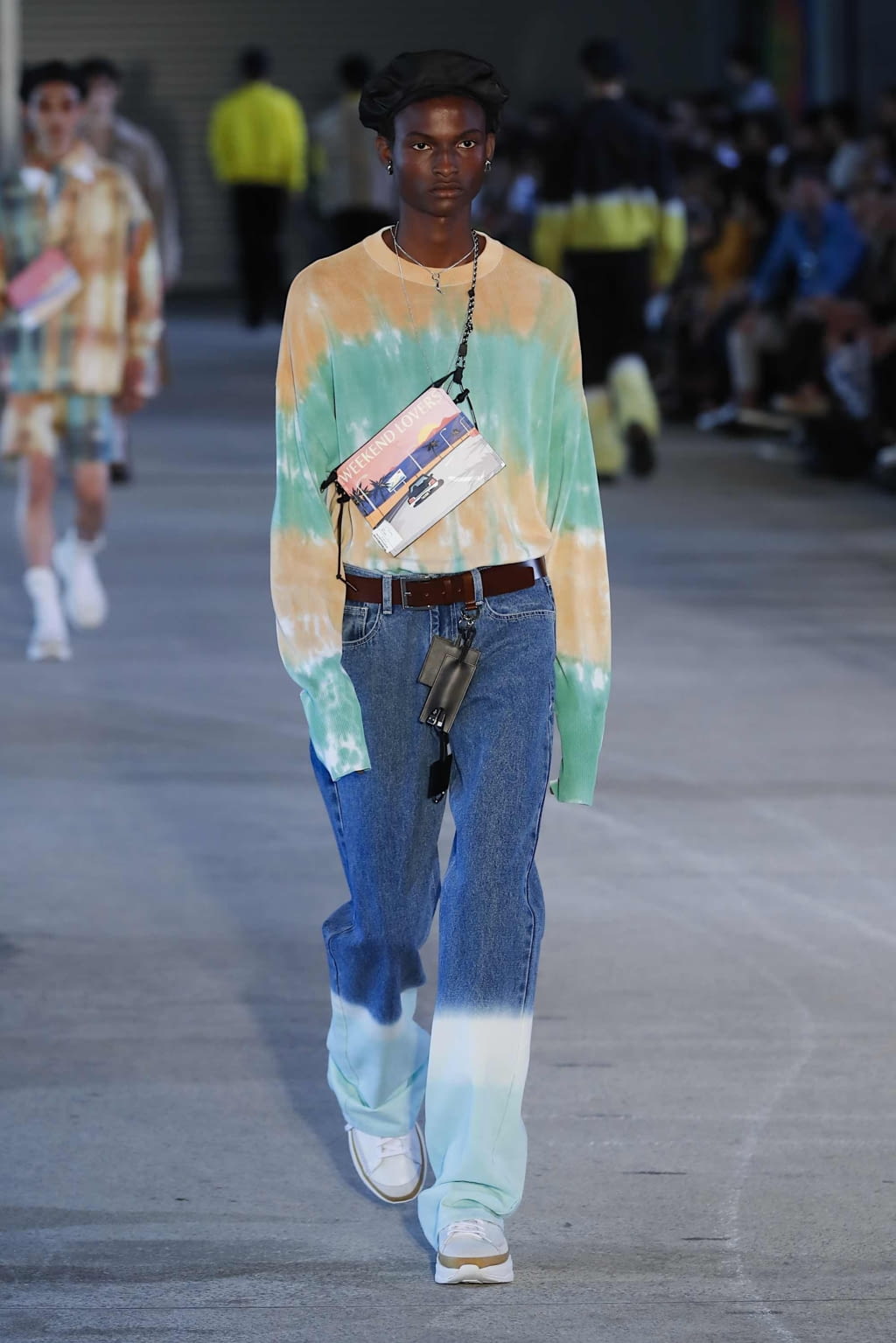 Fashion Week Paris Spring/Summer 2020 look 35 from the Wooyoungmi collection 男装