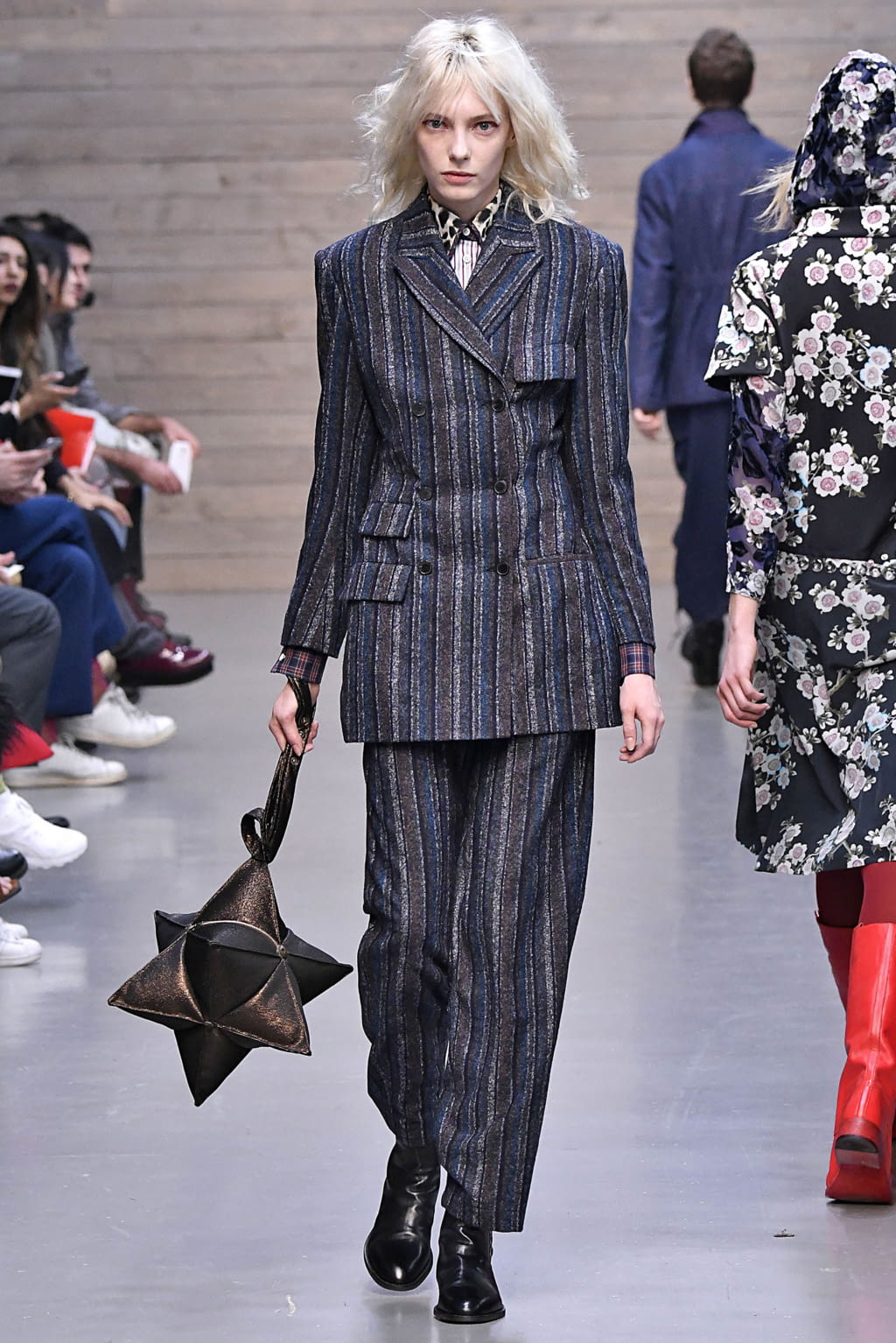 Fashion Week Milan Fall/Winter 2017 look 52 from the Wunderkind collection womenswear