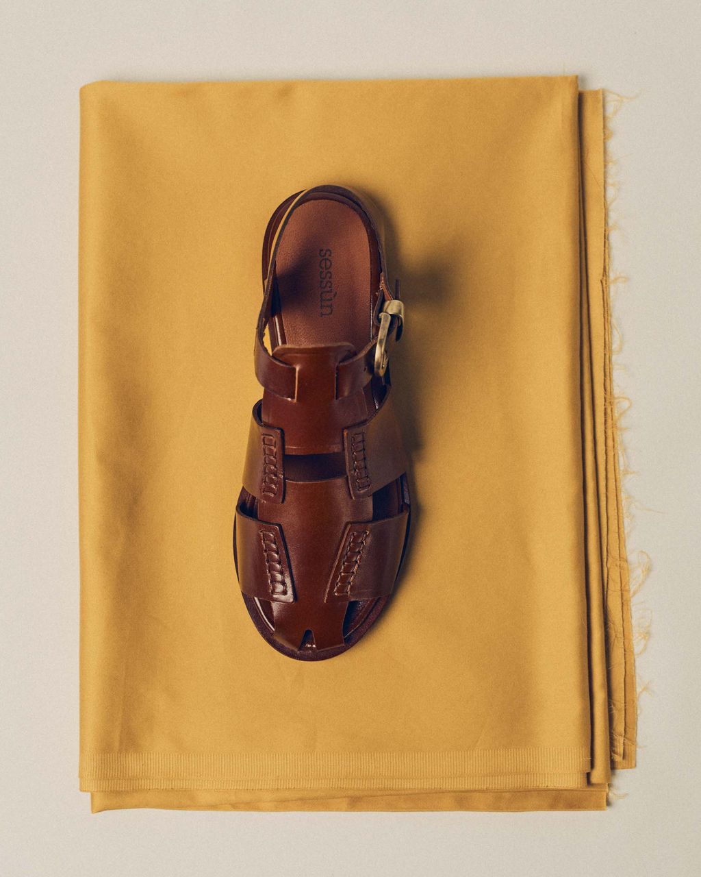 Fashion Week Paris Spring/Summer 2025 look 2 from the Sessùn collection womenswear accessories