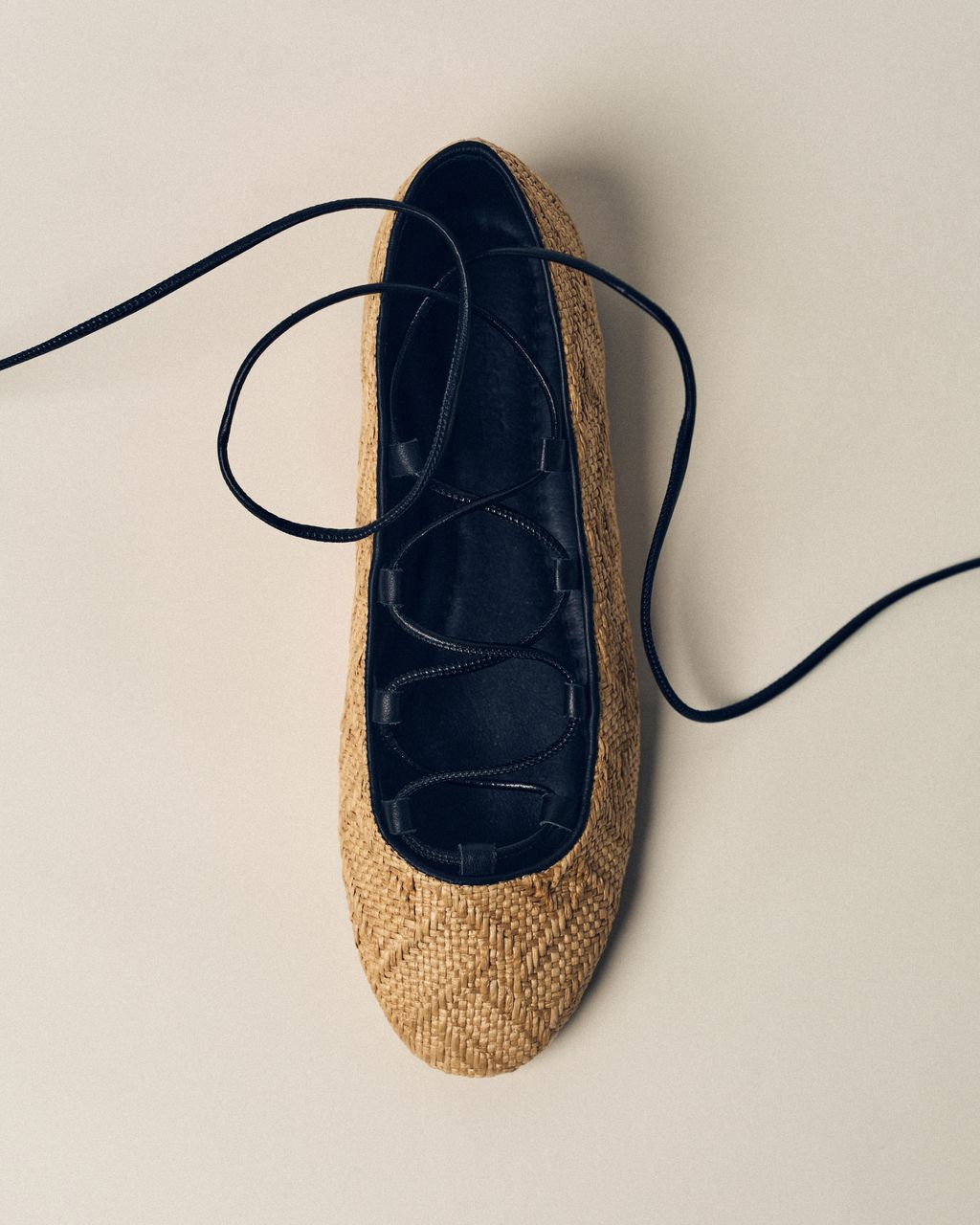 Fashion Week Paris Spring/Summer 2025 look 9 from the Sessùn collection womenswear accessories