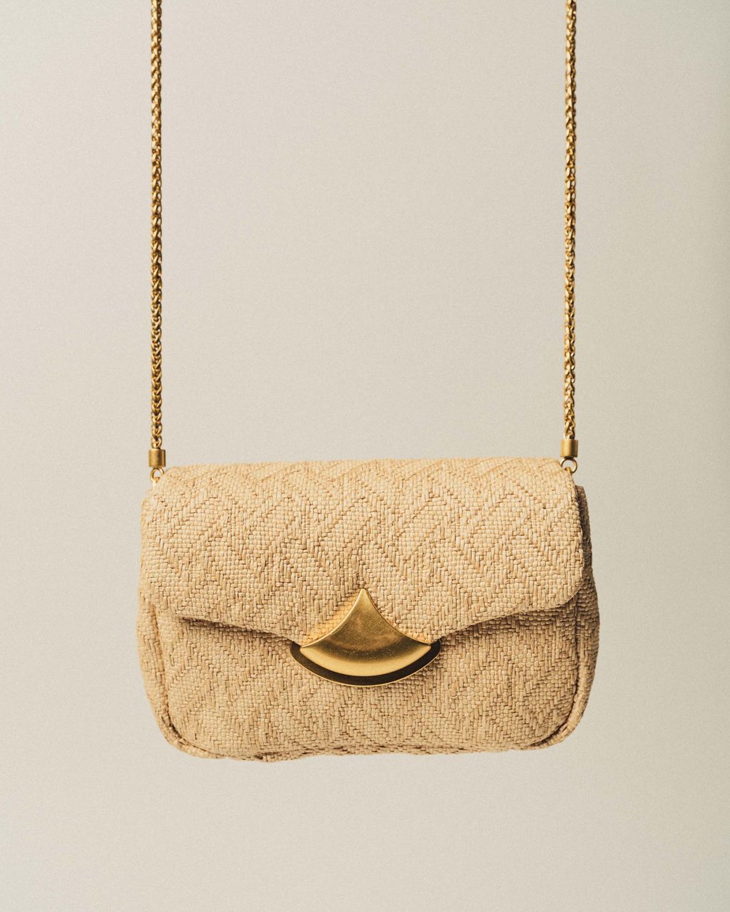 Fashion Week Paris Spring/Summer 2025 look 11 from the Sessùn collection womenswear accessories