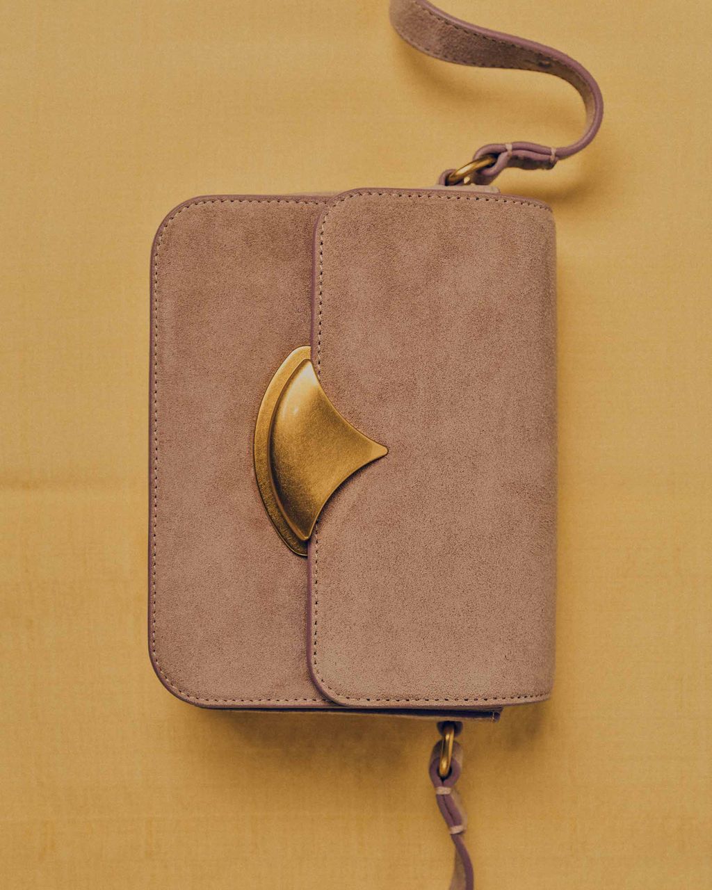 Fashion Week Paris Spring/Summer 2025 look 28 from the Sessùn collection womenswear accessories