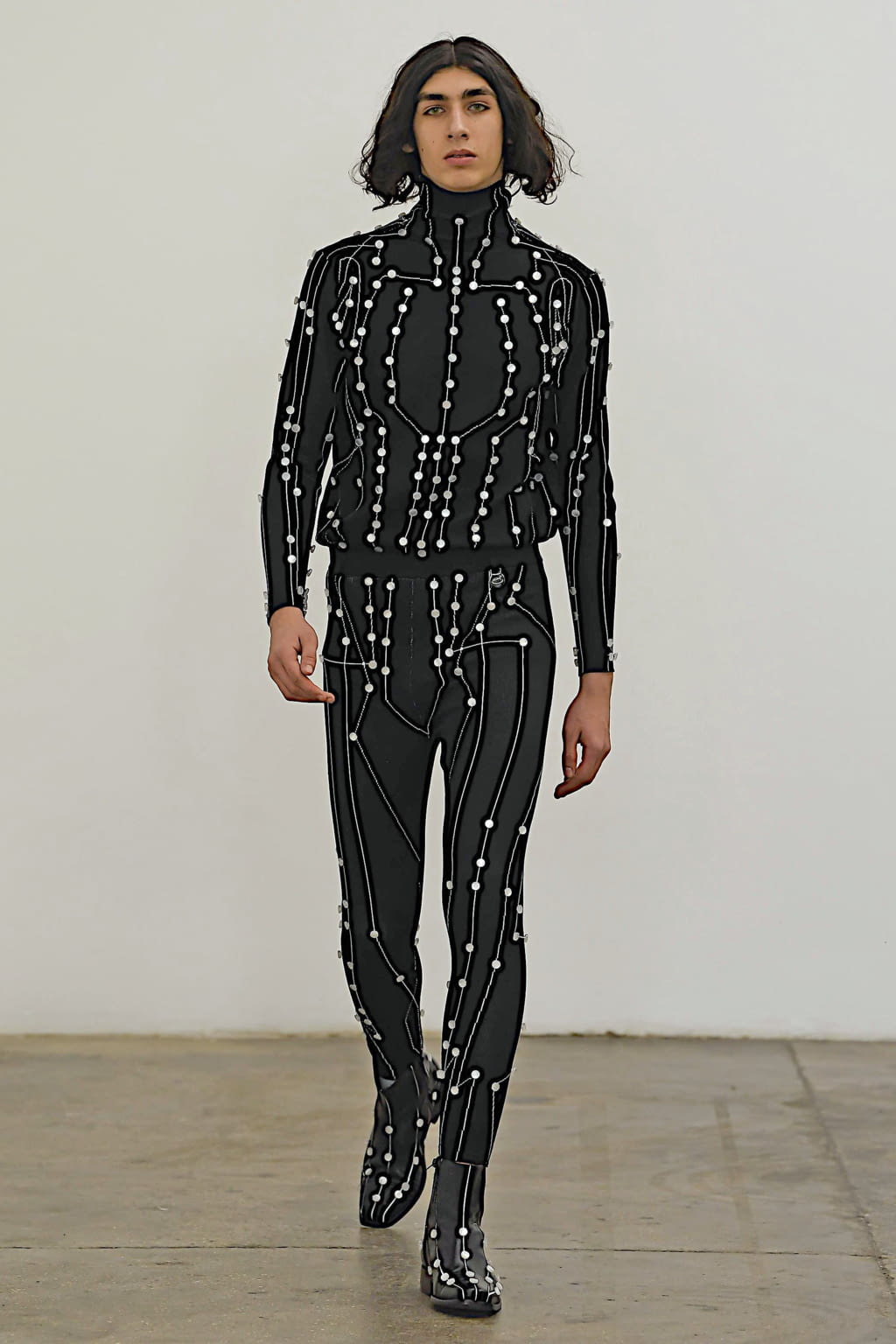Fashion Week London Fall/Winter 2020 look 15 de la collection Xander Zhou menswear