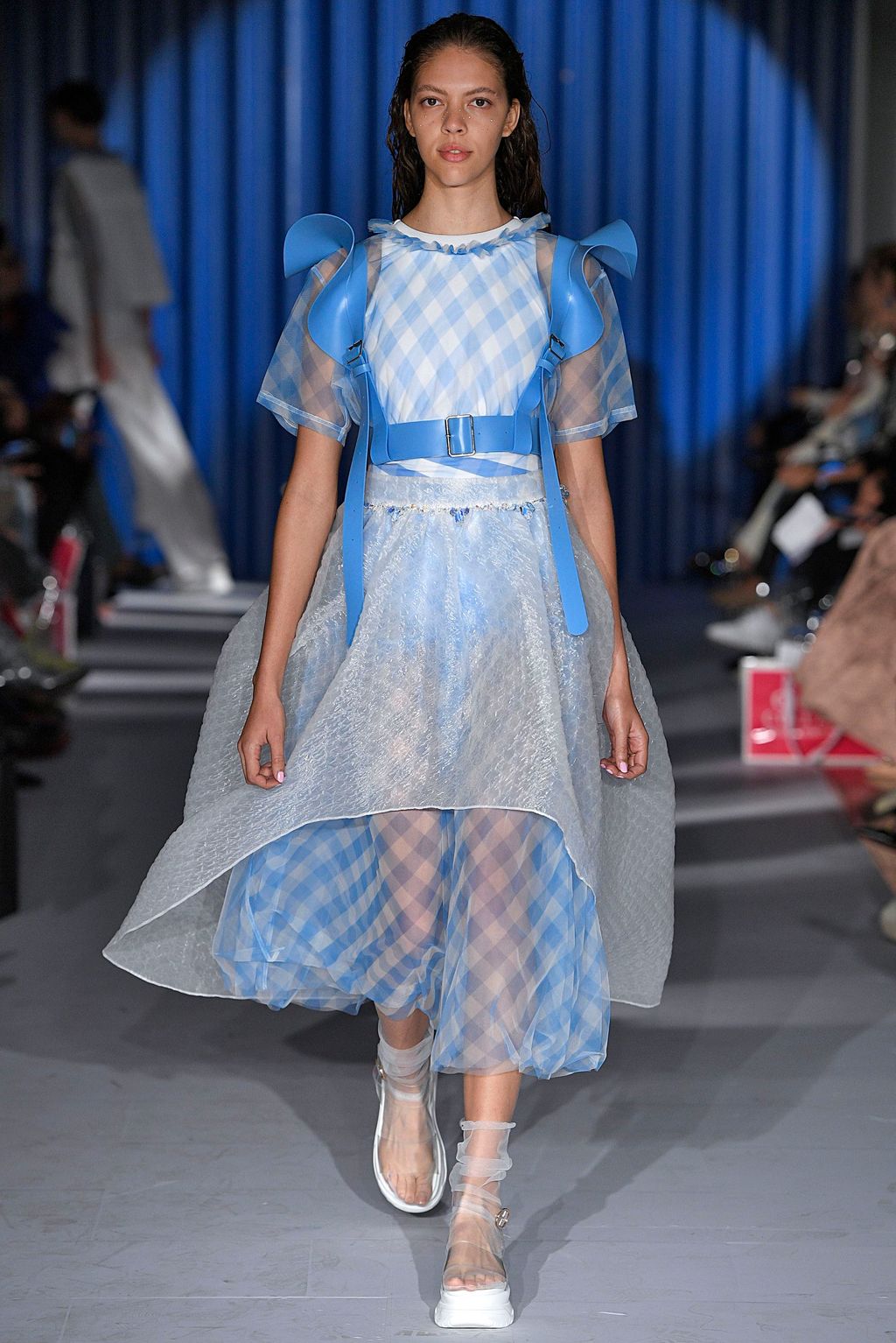 Fashion Week London Spring/Summer 2019 look 14 from the Xiao Li collection womenswear