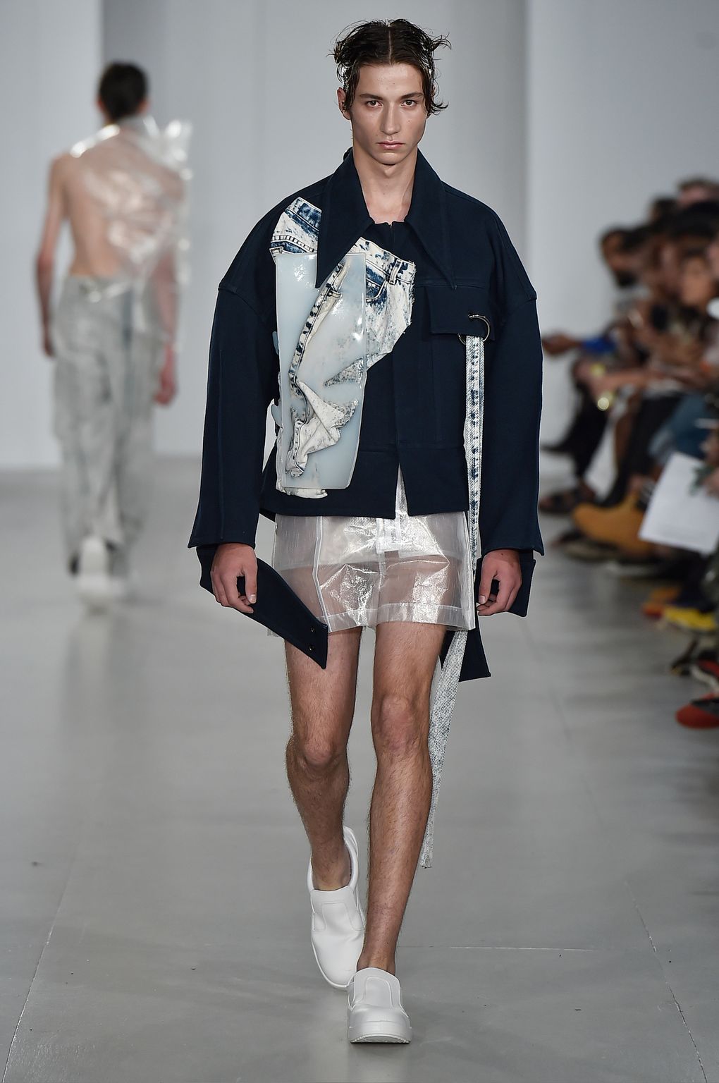 Fashion Week London Spring/Summer 2017 look 14 from the XIMONLEE collection menswear