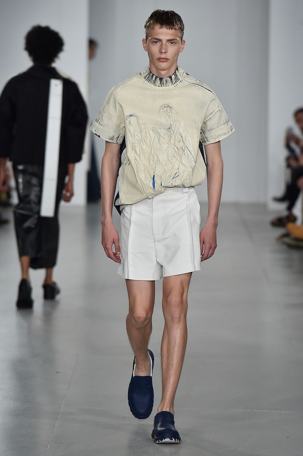 Fashion Week London Spring/Summer 2017 look 16 from the XIMONLEE collection menswear