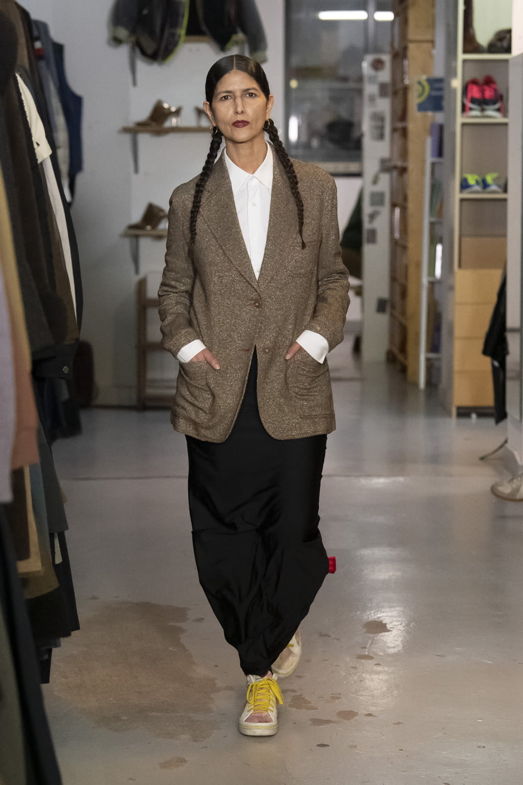 Fashion Week Paris Fall/Winter 2020 look 24 from the Xuly Bët collection 女装