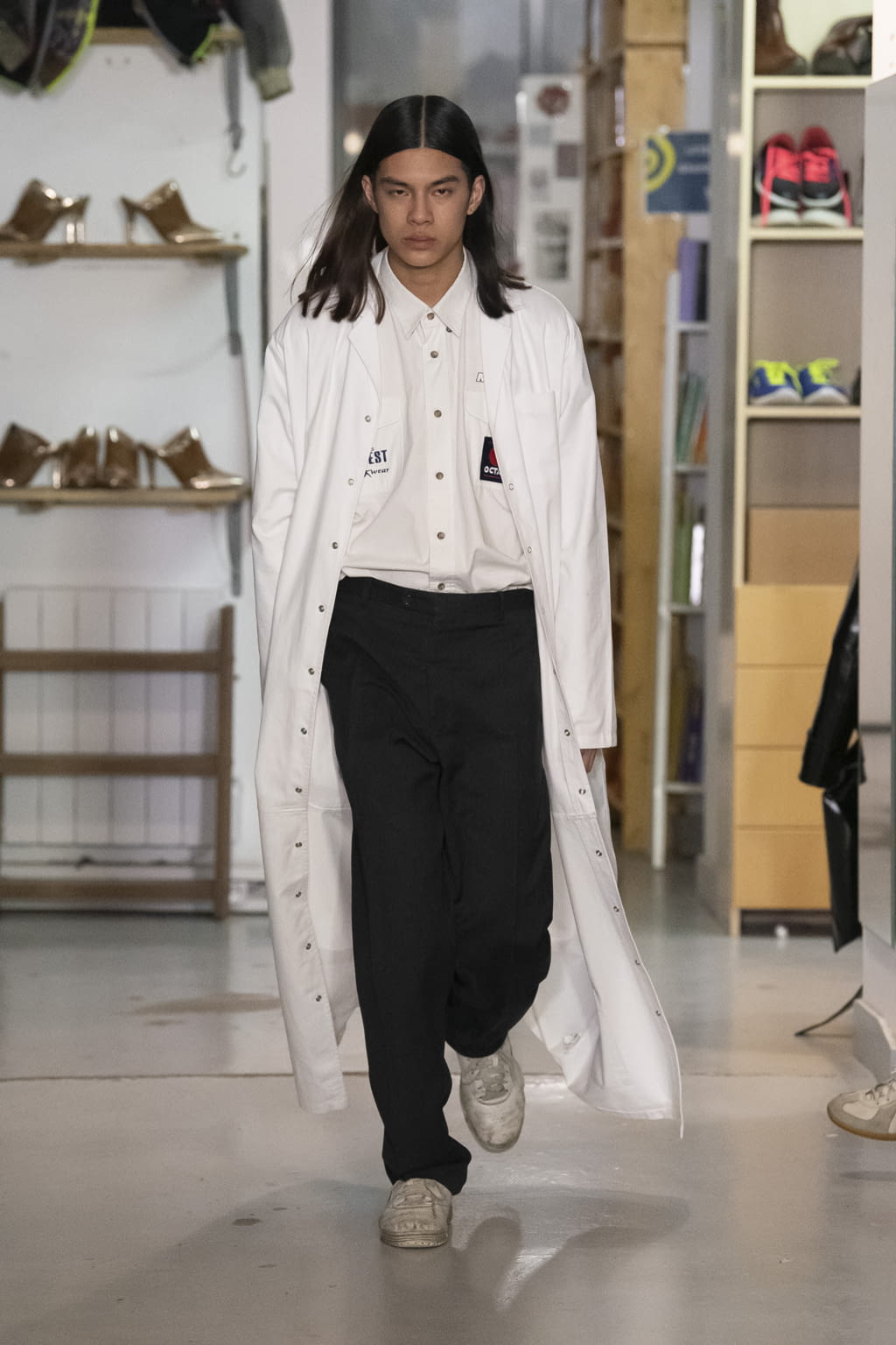 Fashion Week Paris Fall/Winter 2020 look 27 from the Xuly Bët collection 女装