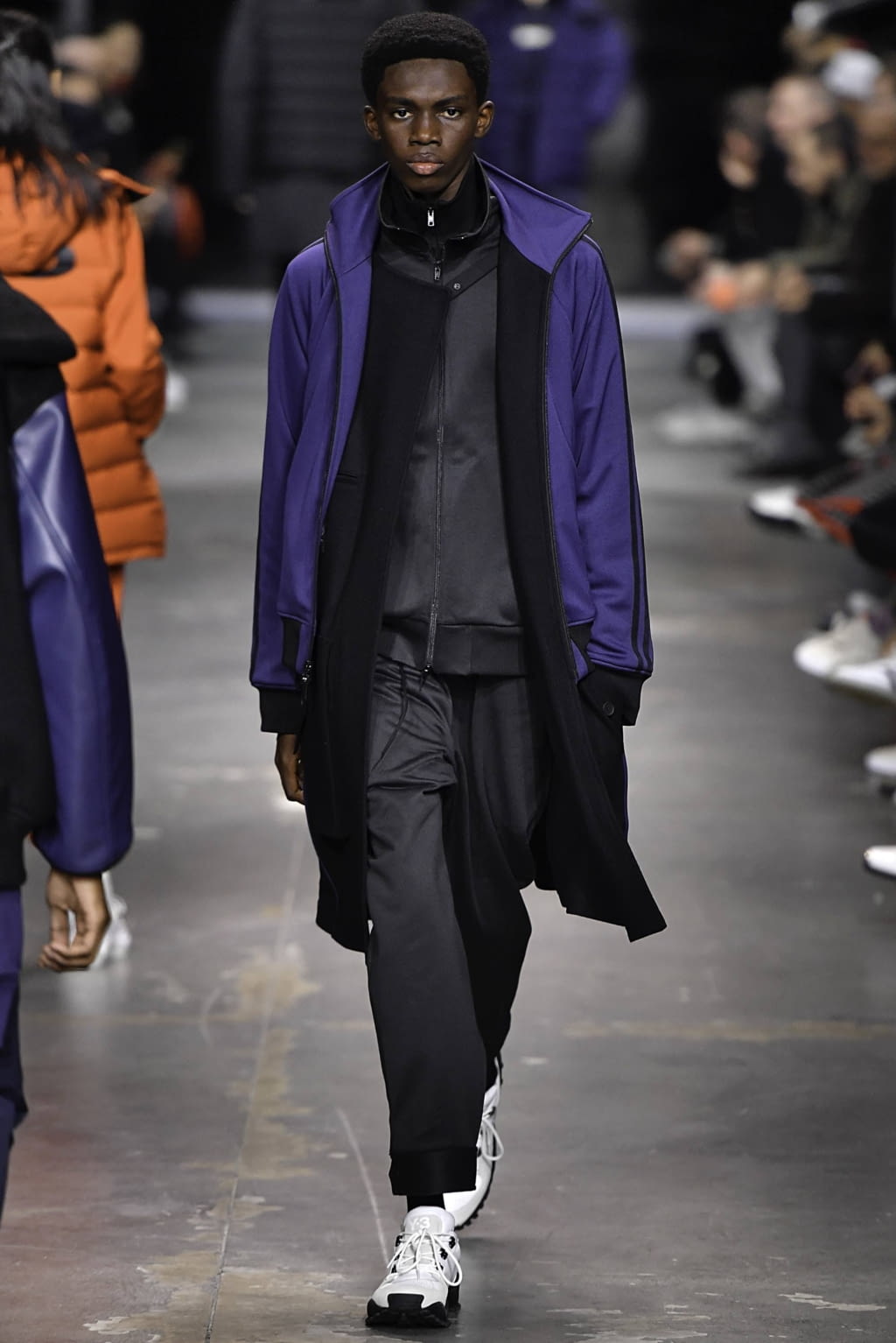 Fashion Week Paris Fall/Winter 2019 look 30 from the Y-3 collection menswear