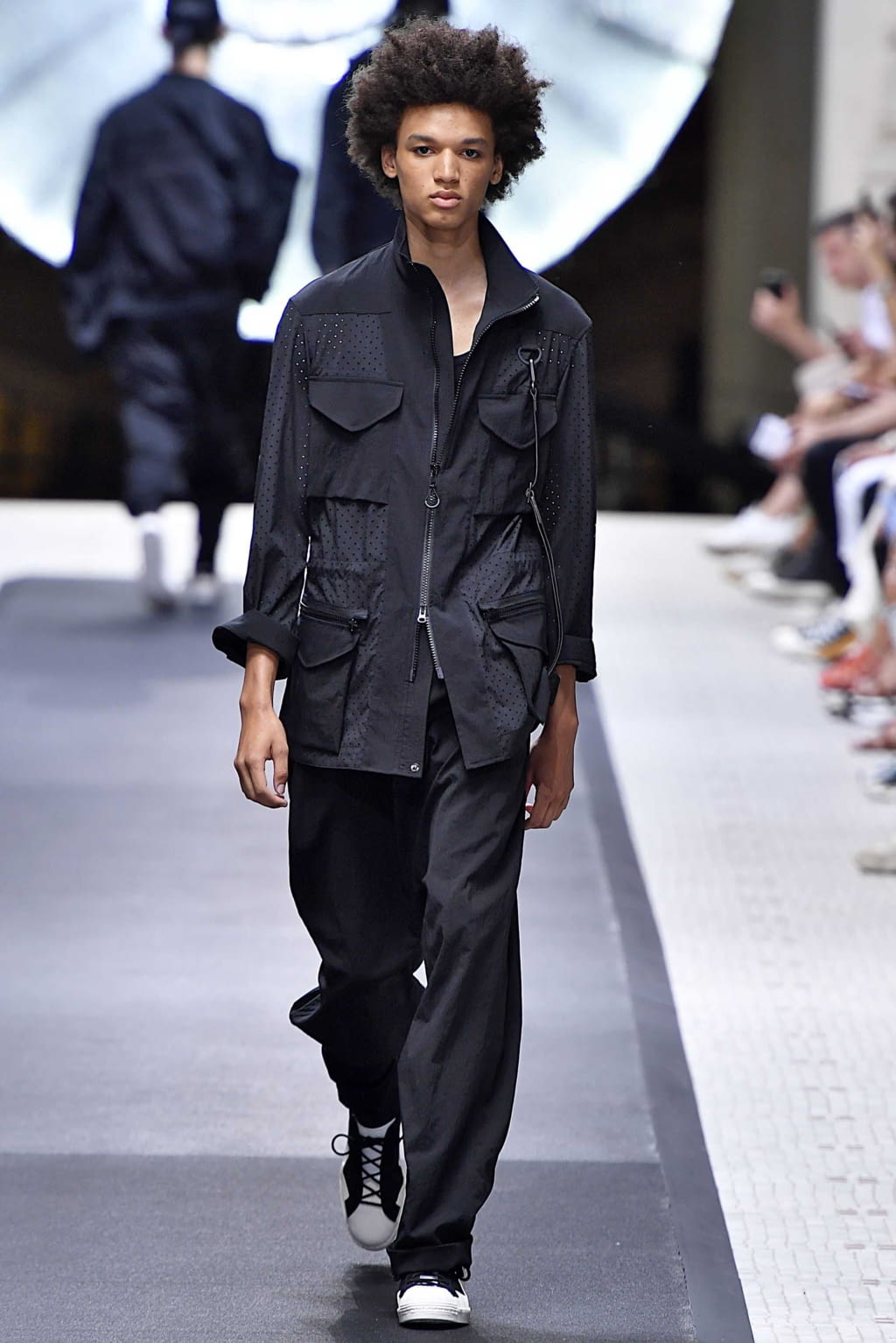 Fashion Week Paris Spring/Summer 2019 look 5 from the Y-3 collection menswear