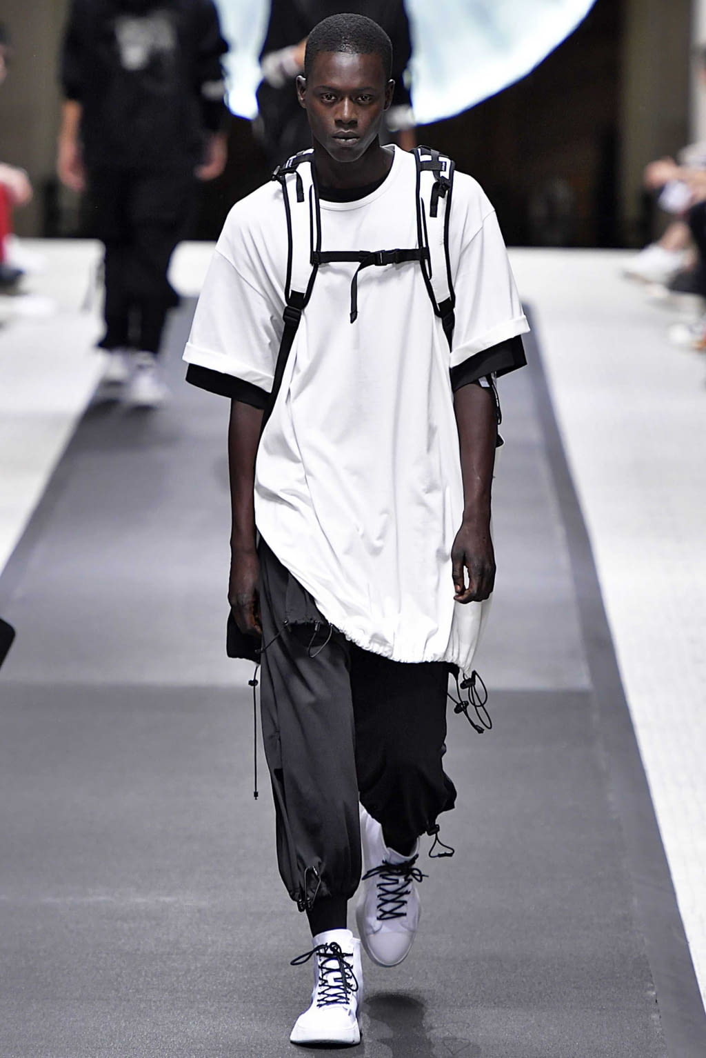 Fashion Week Paris Spring/Summer 2019 look 15 from the Y-3 collection menswear