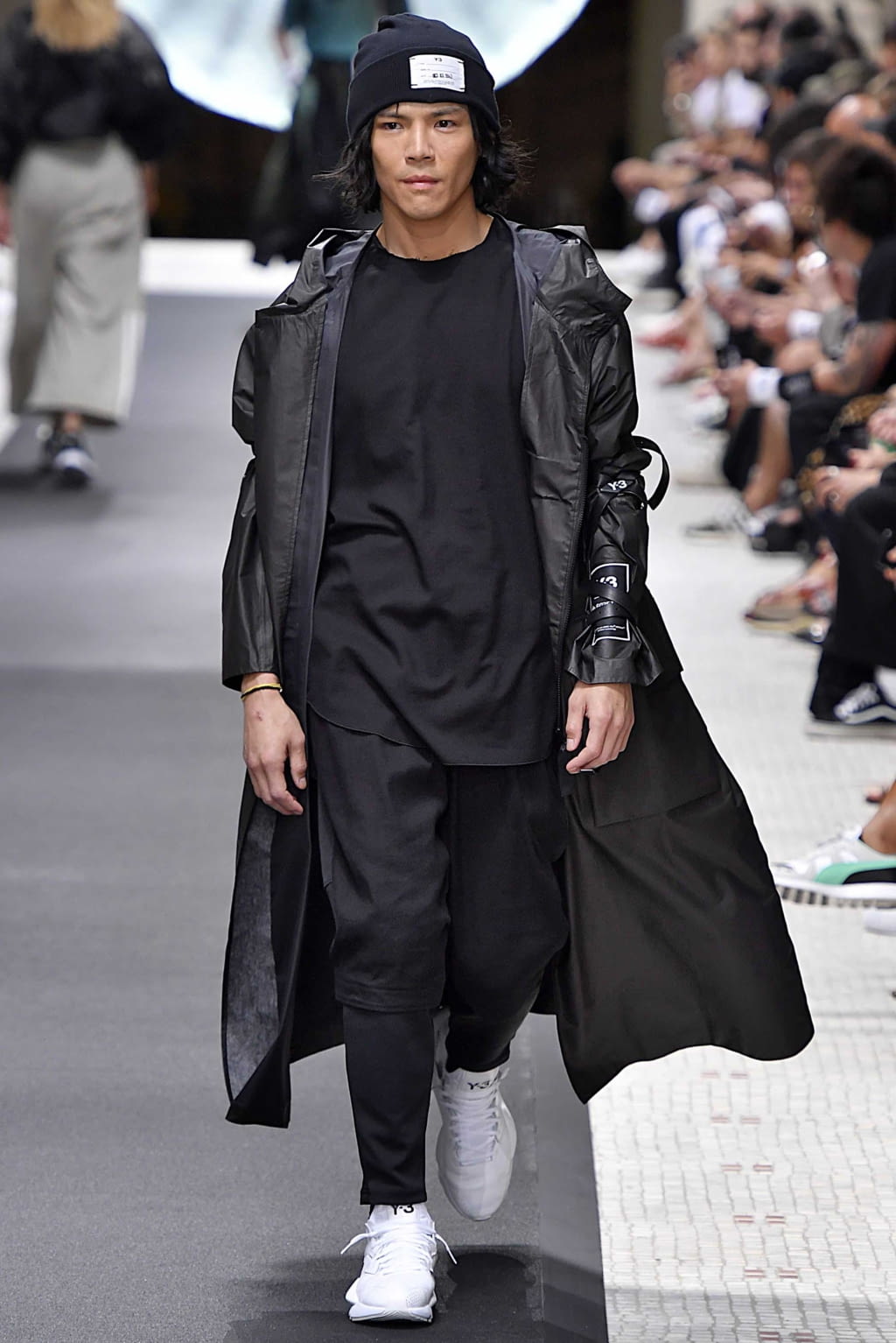 Fashion Week Paris Spring/Summer 2019 look 37 from the Y-3 collection menswear