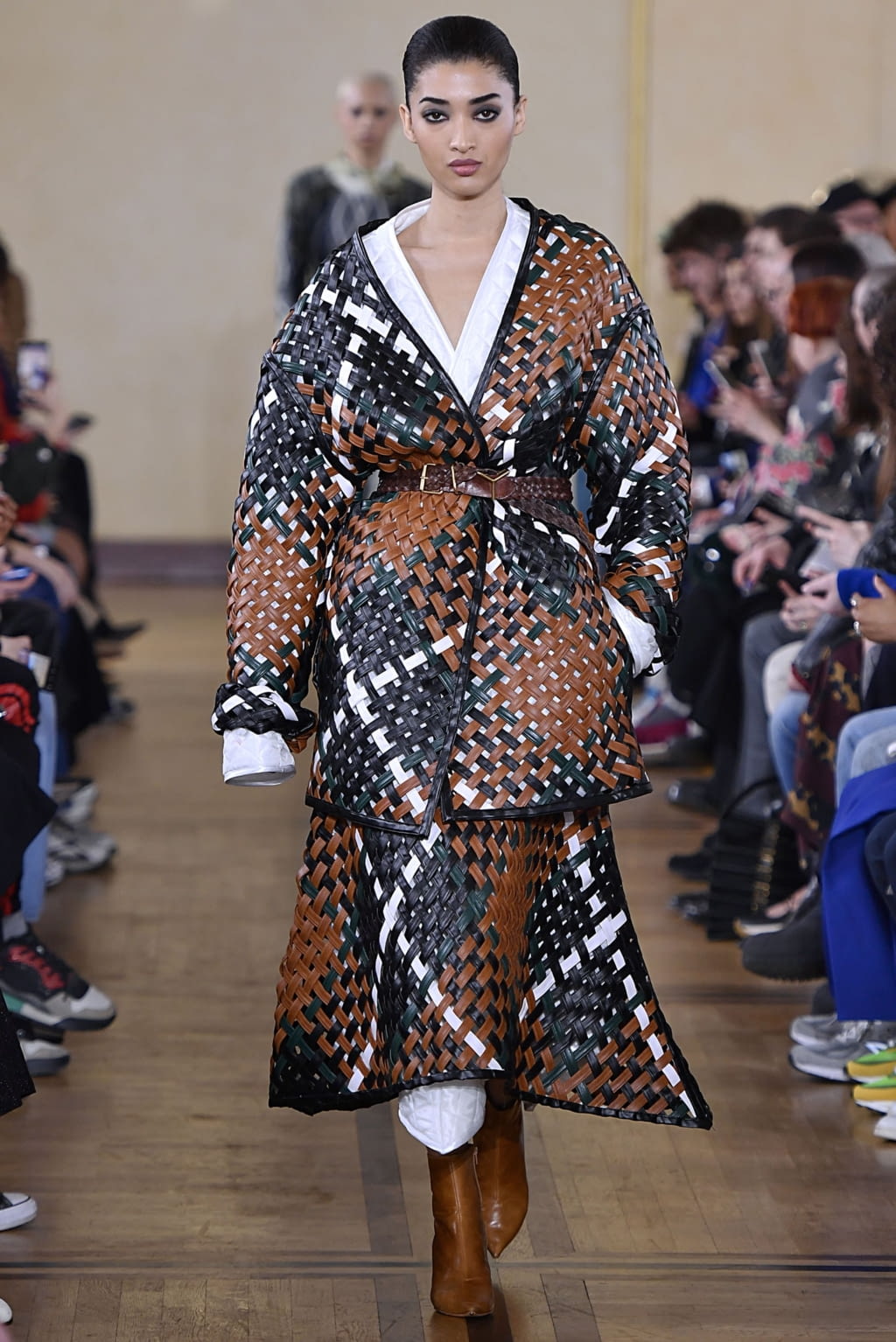 Fashion Week Paris Fall/Winter 2019 look 15 from the Y/PROJECT collection womenswear