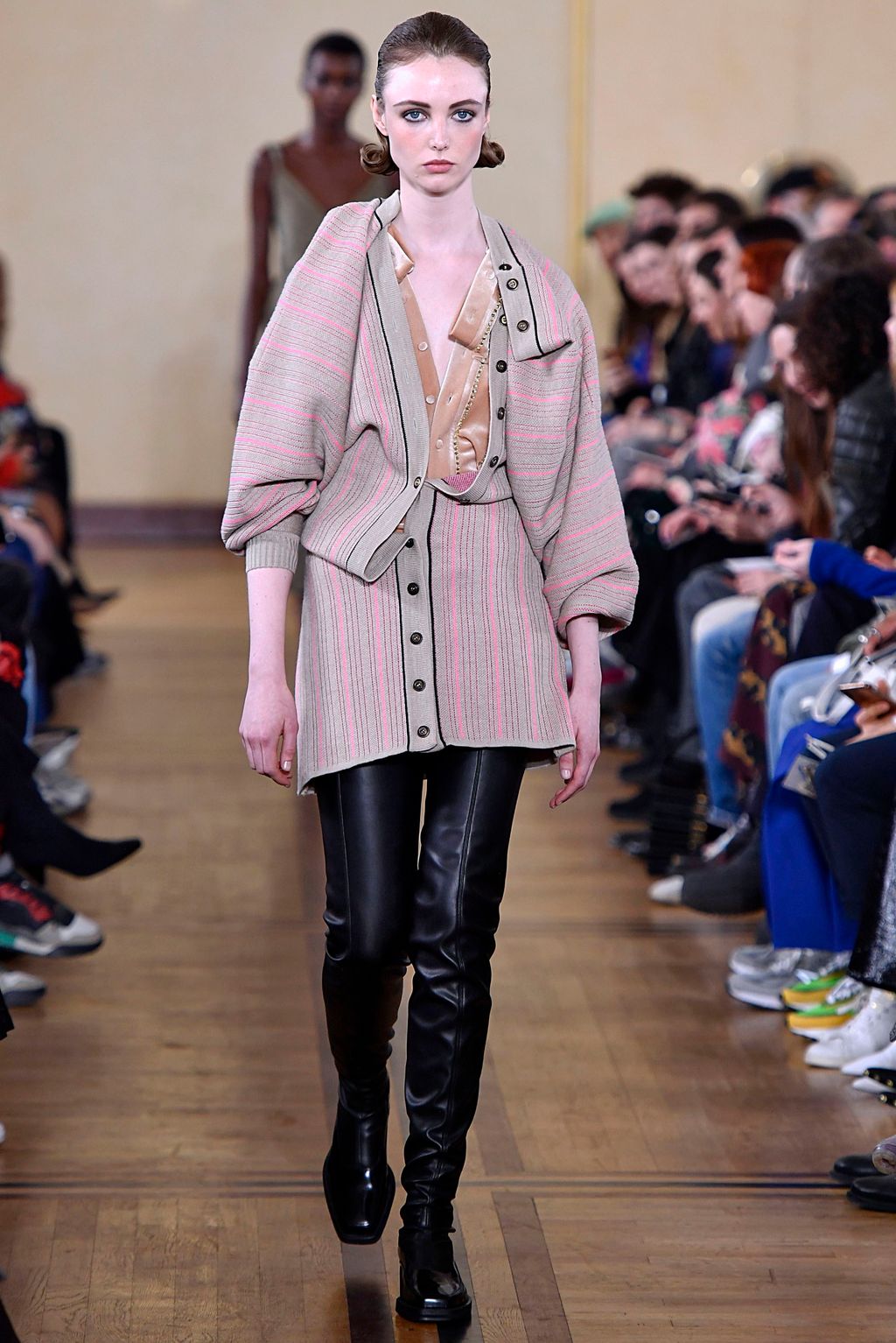 Fashion Week Paris Fall/Winter 2019 look 29 from the Y/PROJECT collection 女装
