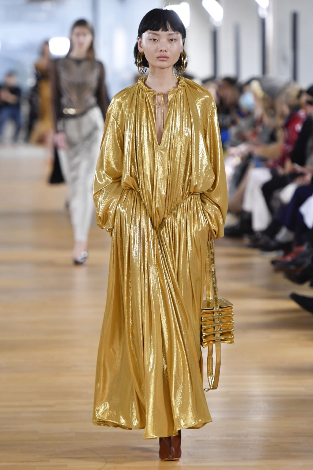Fashion Week Paris Fall/Winter 2020 look 26 from the Y/PROJECT collection womenswear