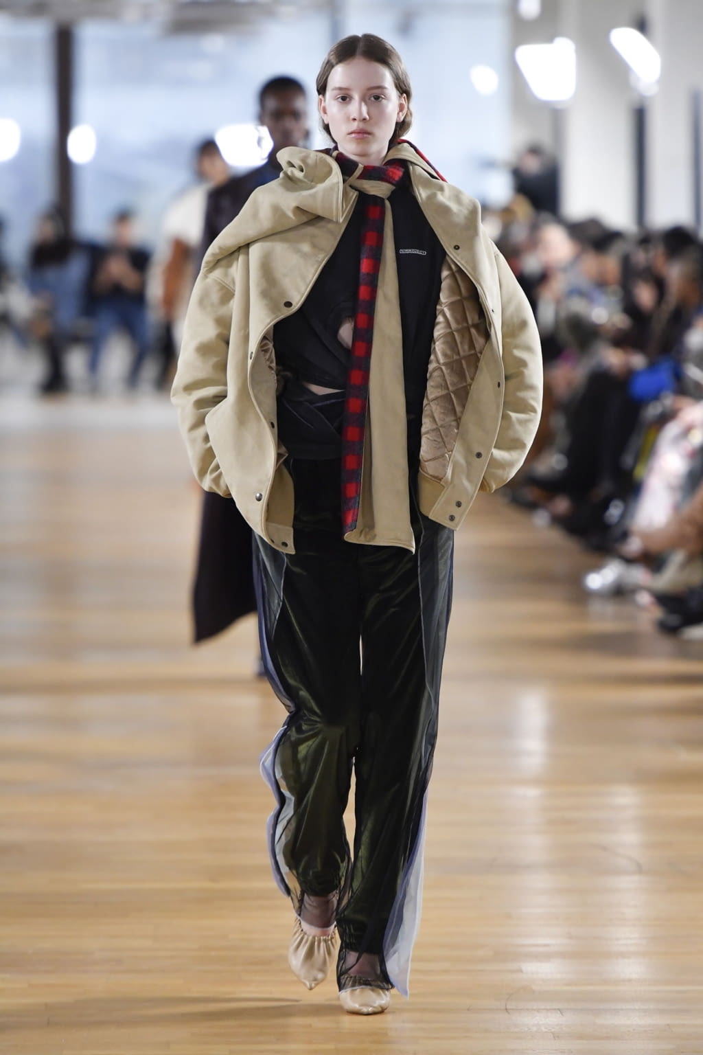 Fashion Week Paris Fall/Winter 2020 look 32 from the Y/PROJECT collection womenswear