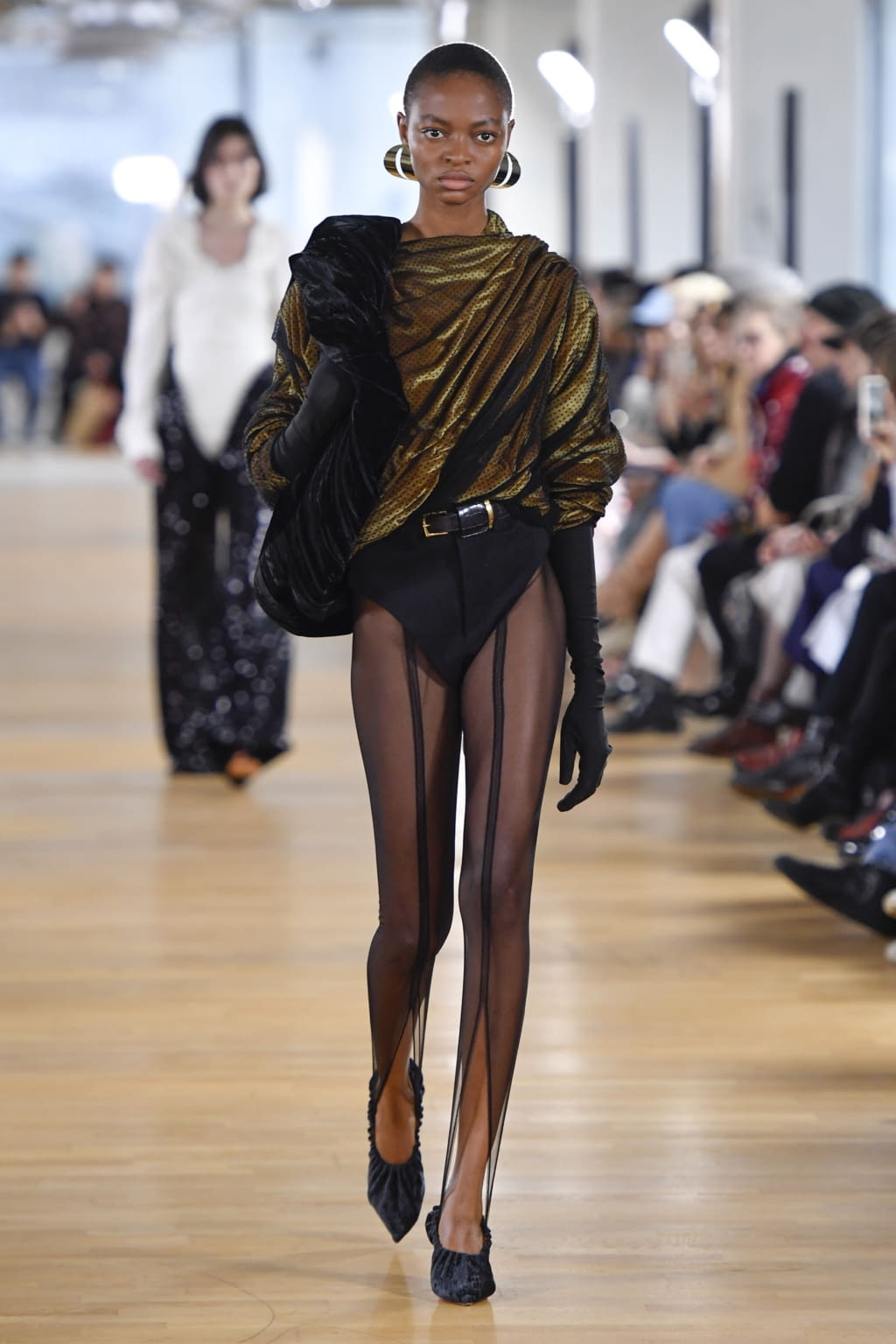 Fashion Week Paris Fall/Winter 2020 look 47 from the Y/PROJECT collection womenswear