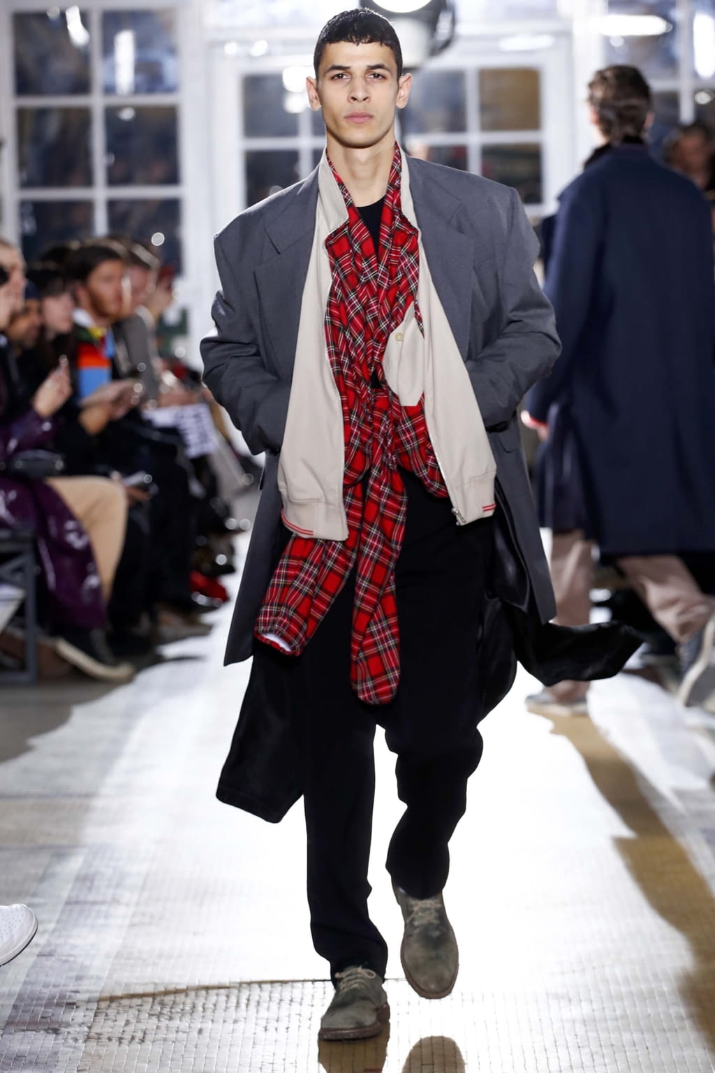 Fashion Week Paris Fall/Winter 2018 look 31 from the Y/PROJECT collection menswear