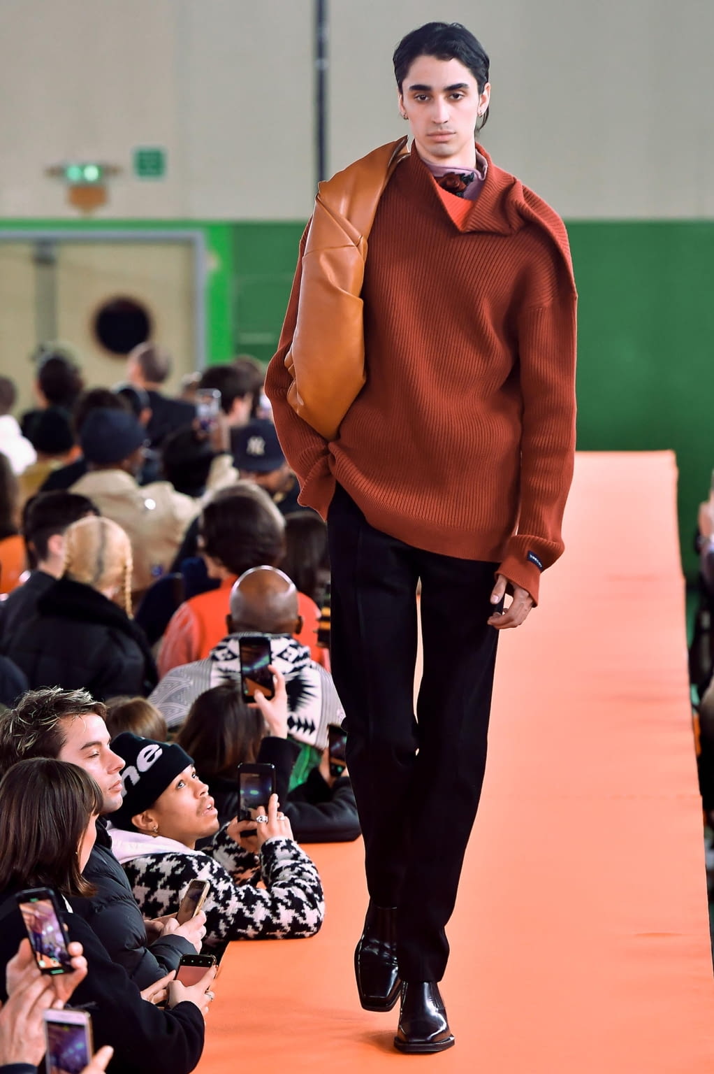 Fashion Week Paris Fall/Winter 2020 look 4 de la collection Y/PROJECT menswear