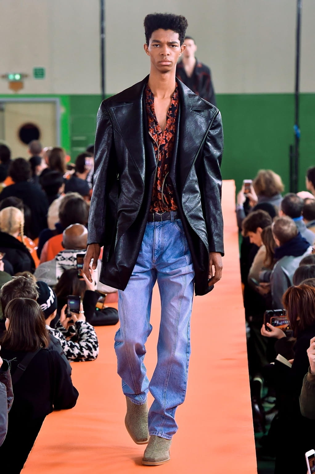 Fashion Week Paris Fall/Winter 2020 look 10 from the Y/PROJECT collection 男装